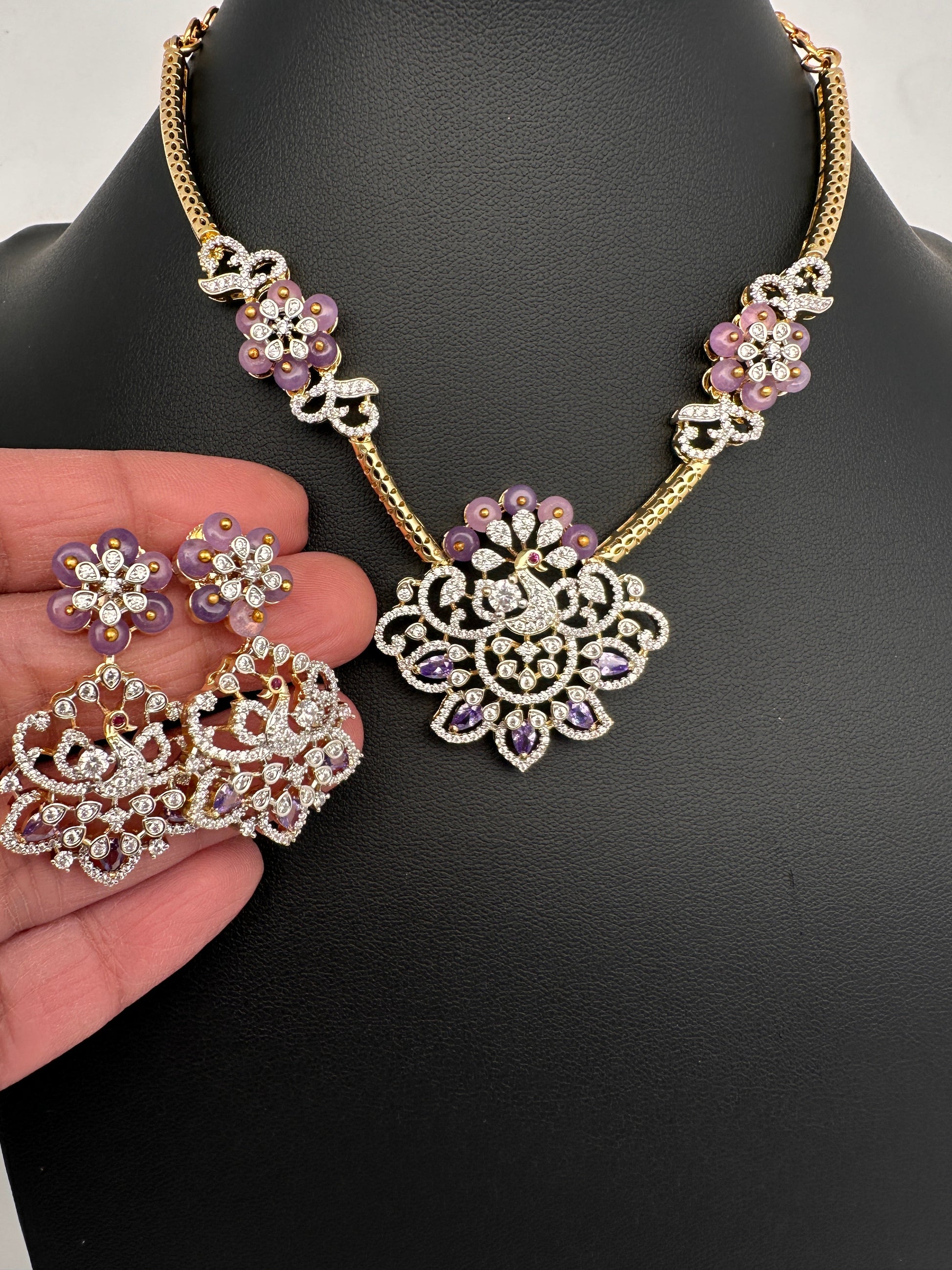 AD Color Stone Kanthi Short Necklace - Purple