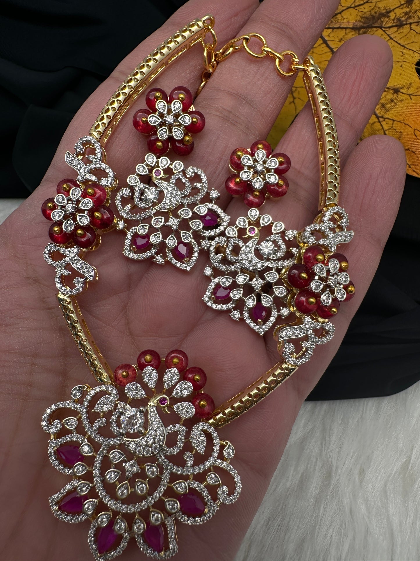 AD Color Stone Kanthi Short Necklace - Red