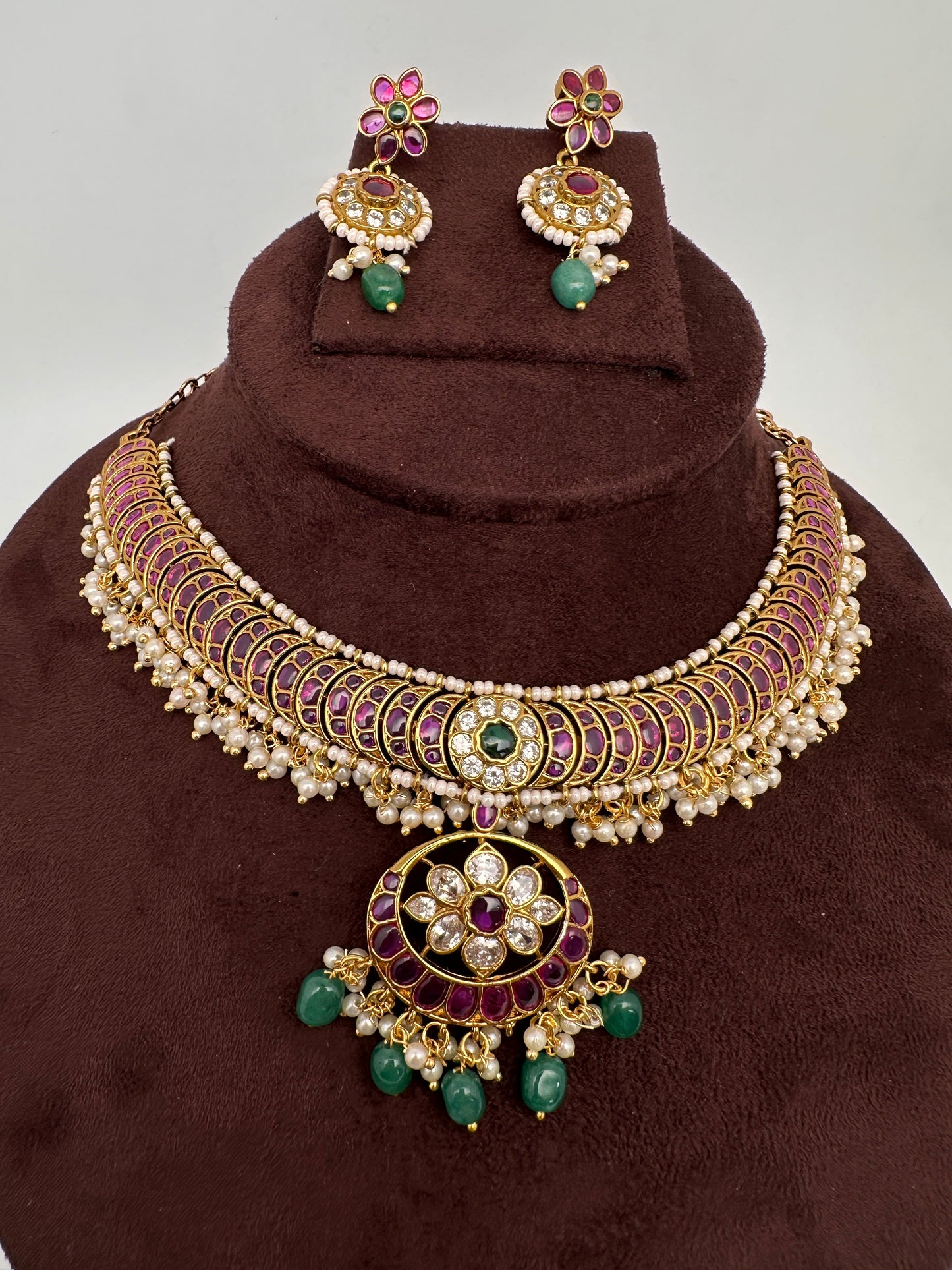 Matte Kemp Detachable Pendent Neckline Short Necklace - Green