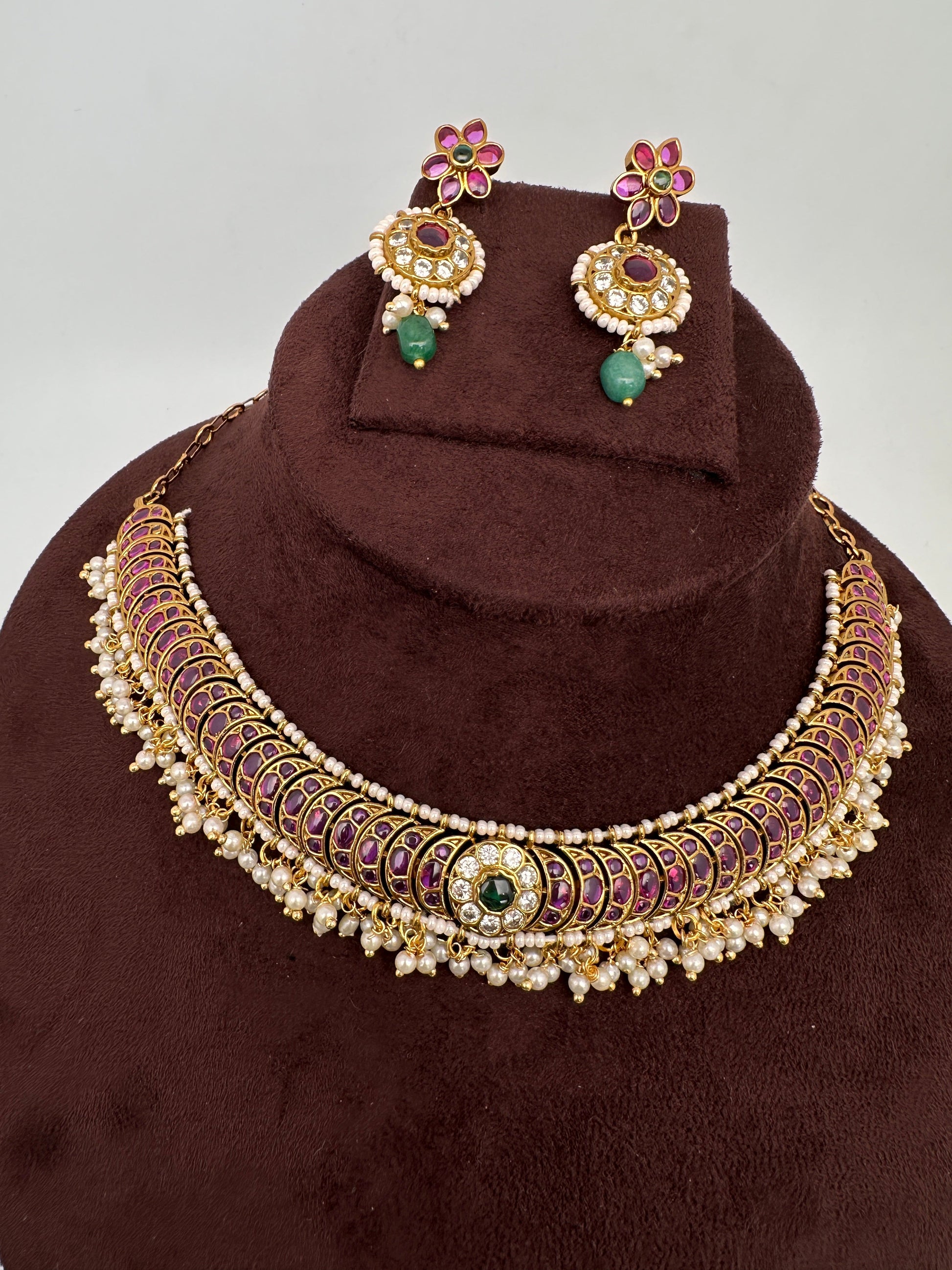 Matte Kemp Detachable Pendent Neckline Short Necklace - Green