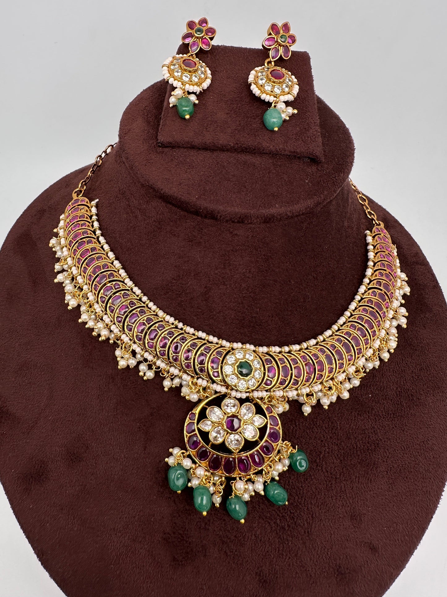 Matte Kemp Detachable Pendent Neckline Short Necklace - Green