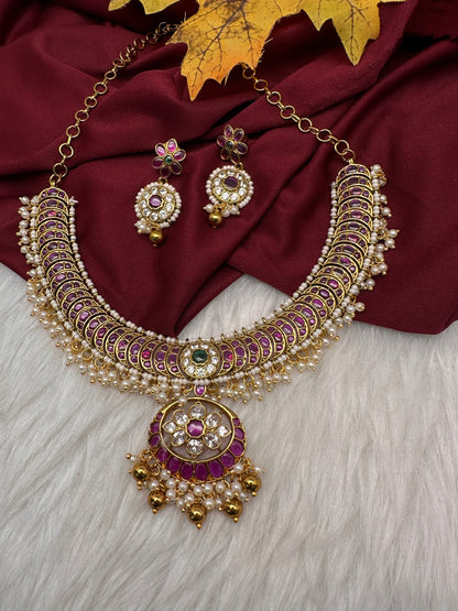 Matte Kemp Detachable Pendent Neckline Short Necklace - Red