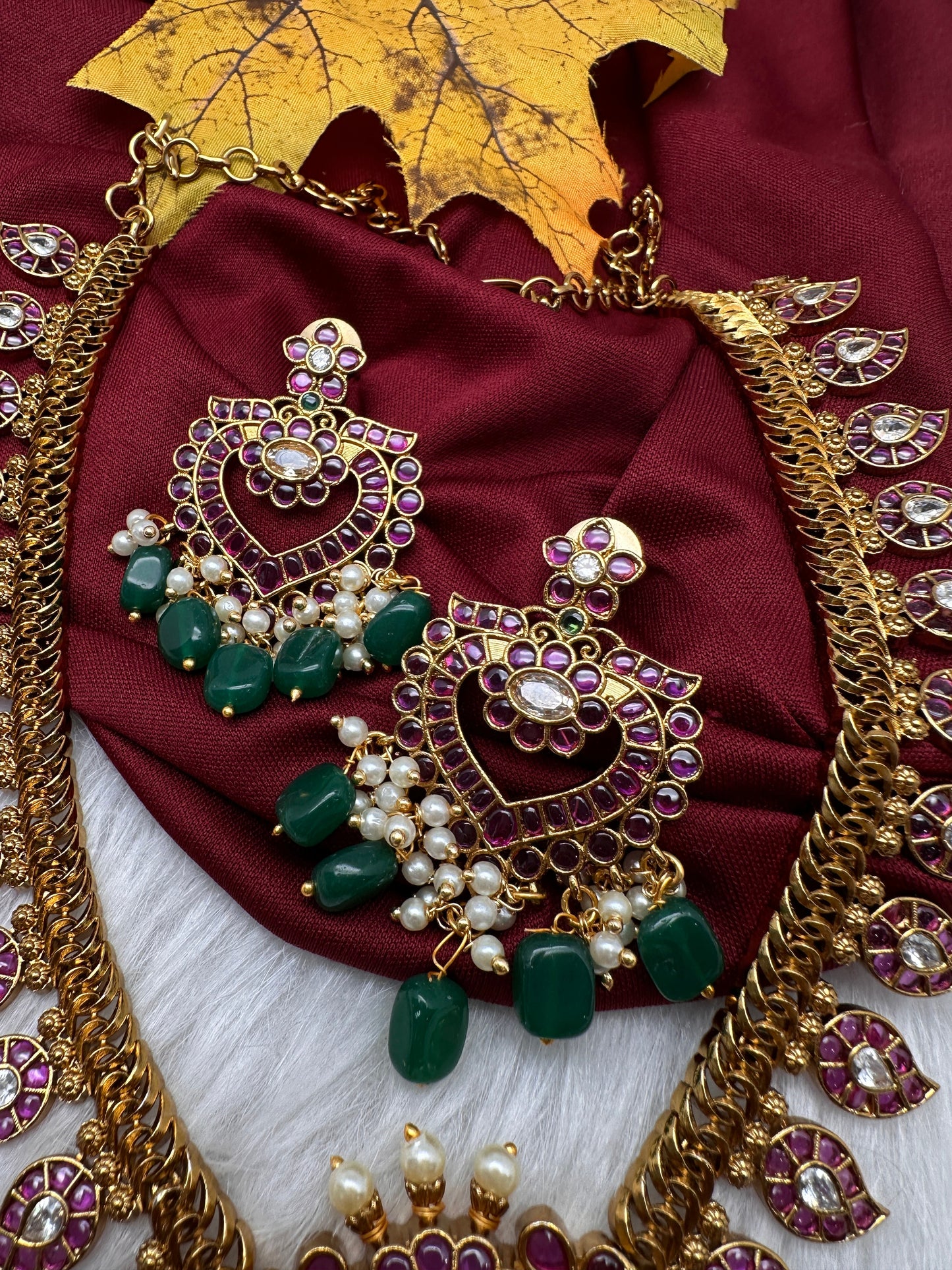 Kemp Premium Matte Mango Short Necklace