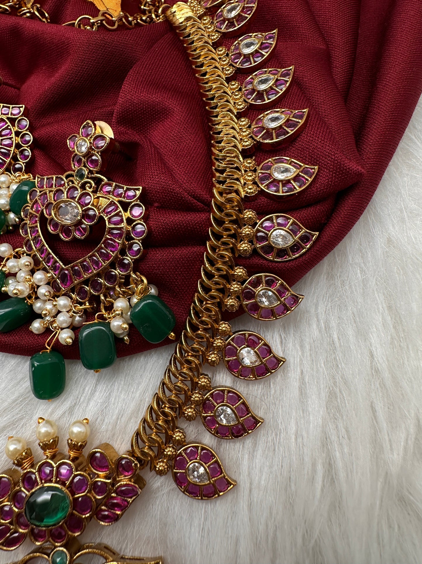 Kemp Premium Matte Mango Short Necklace