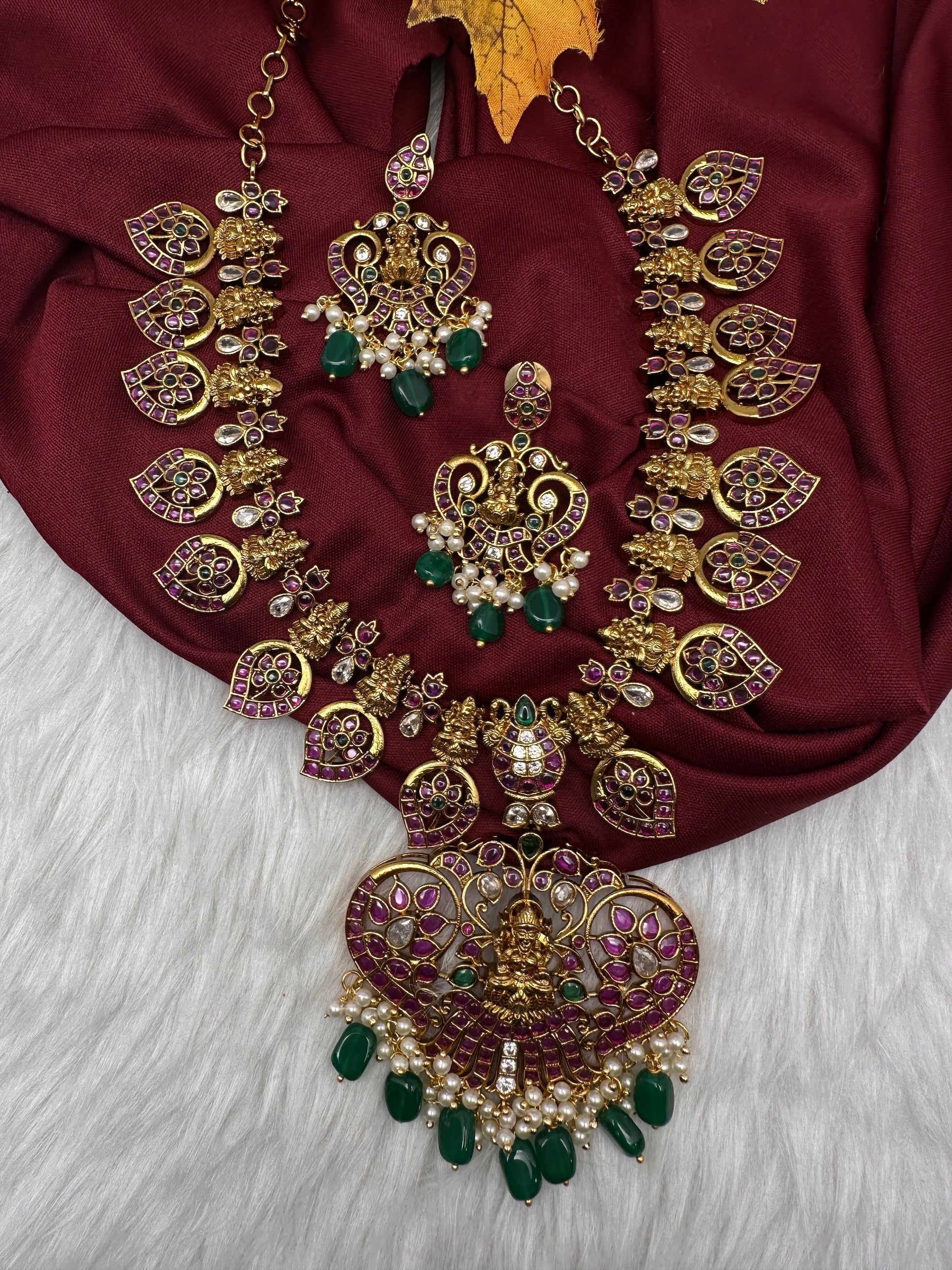 Kemp Premium Matte Mango Goddess Lakshmi Short Necklace