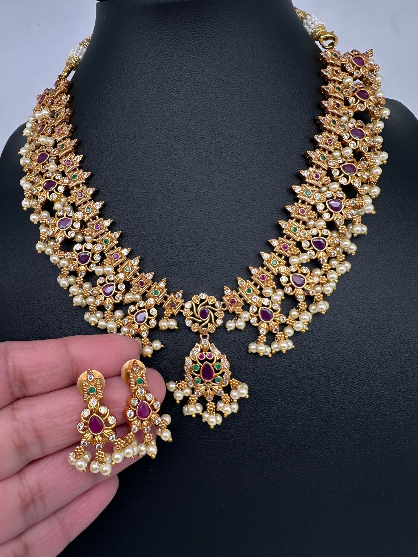 Multi Color Guttapusalu Short Necklace