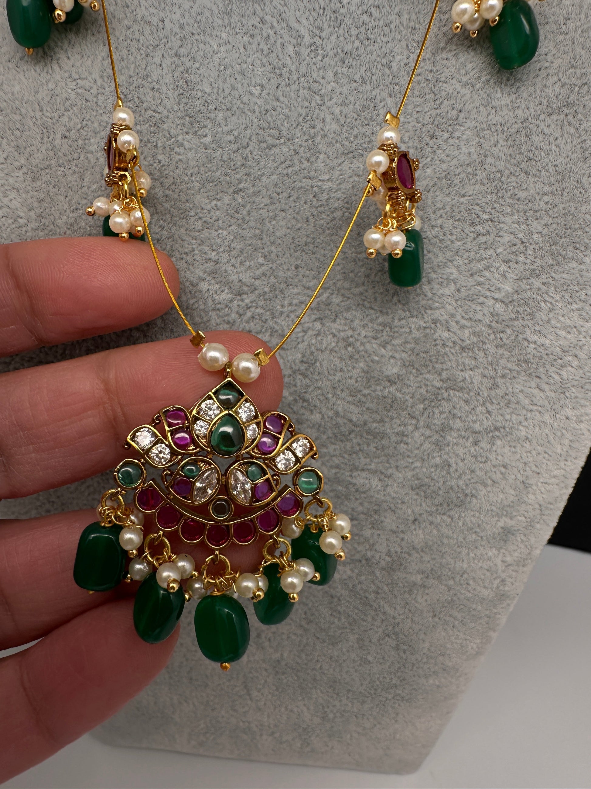 Kempu Dainty Invisible Short Necklace - 