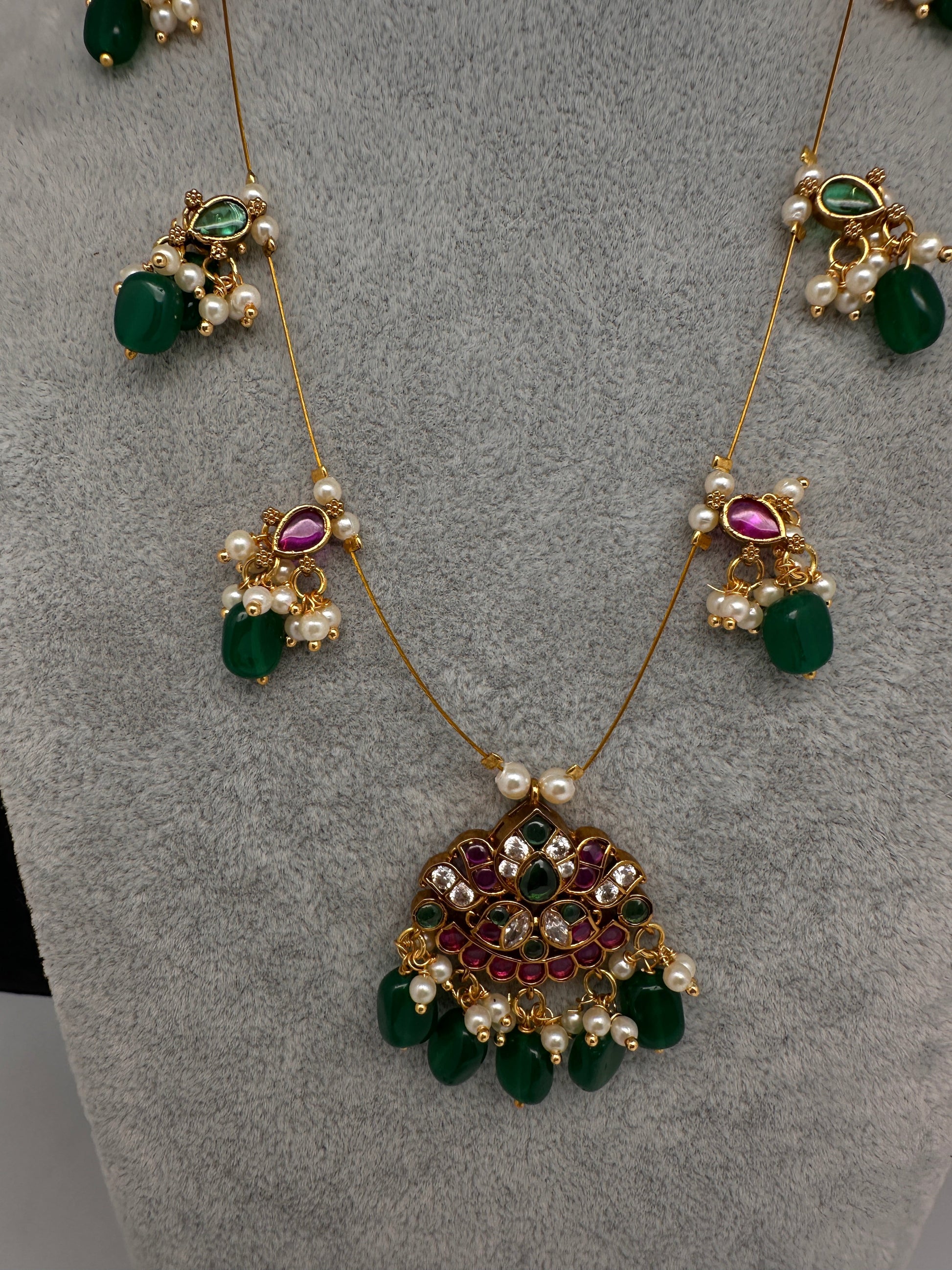 Kempu Dainty Invisible Short Necklace - 