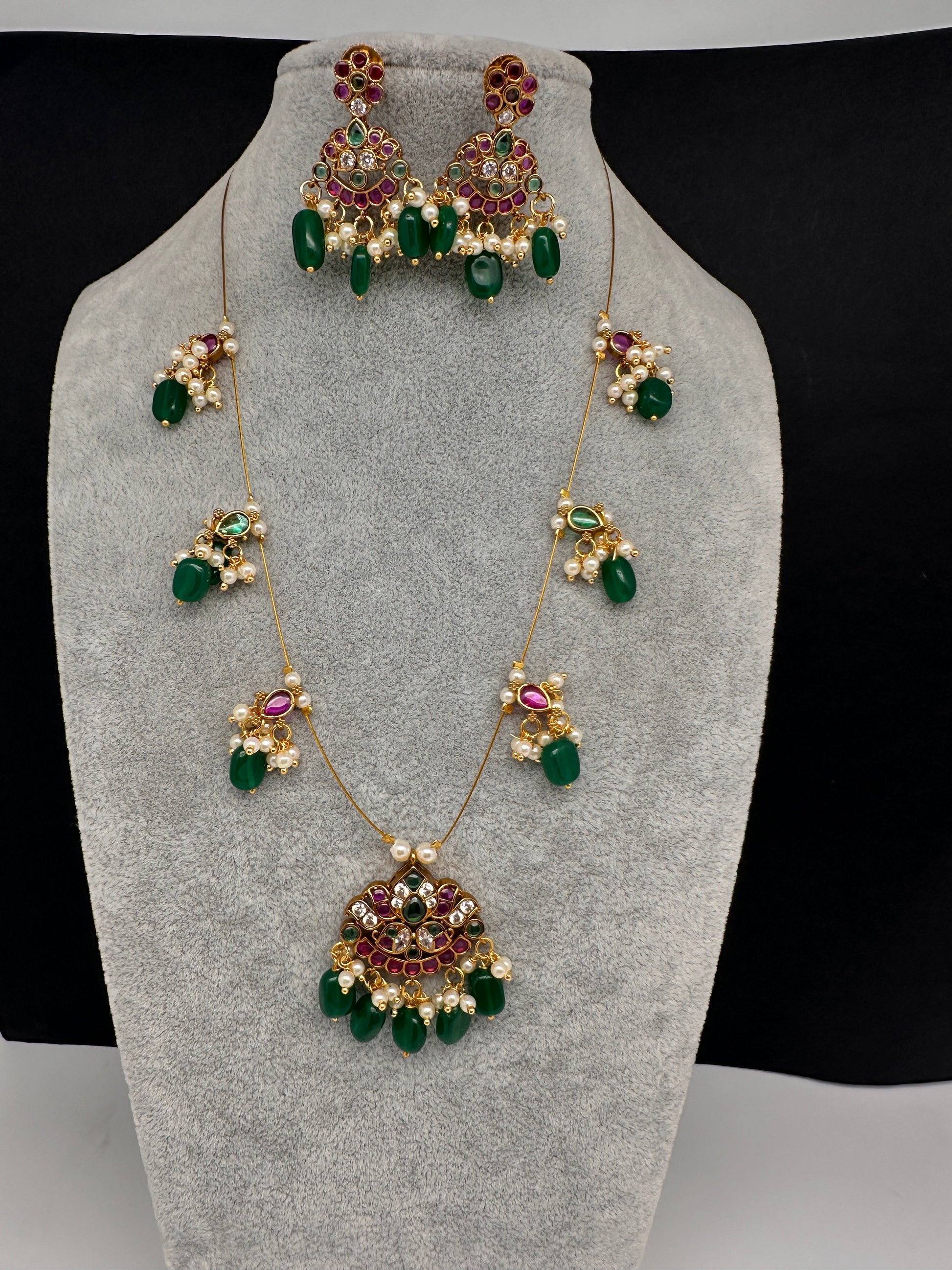 Kempu Dainty Invisible Short Necklace - 