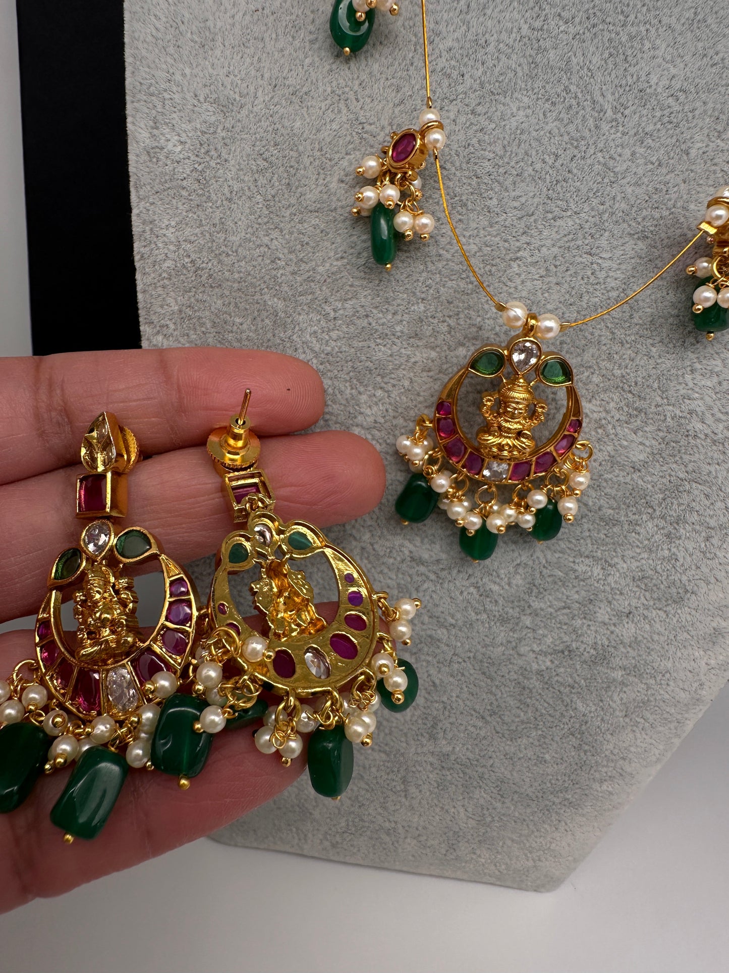 Goddess lakshmi Kempu Dainty Invisible Short Necklace - 