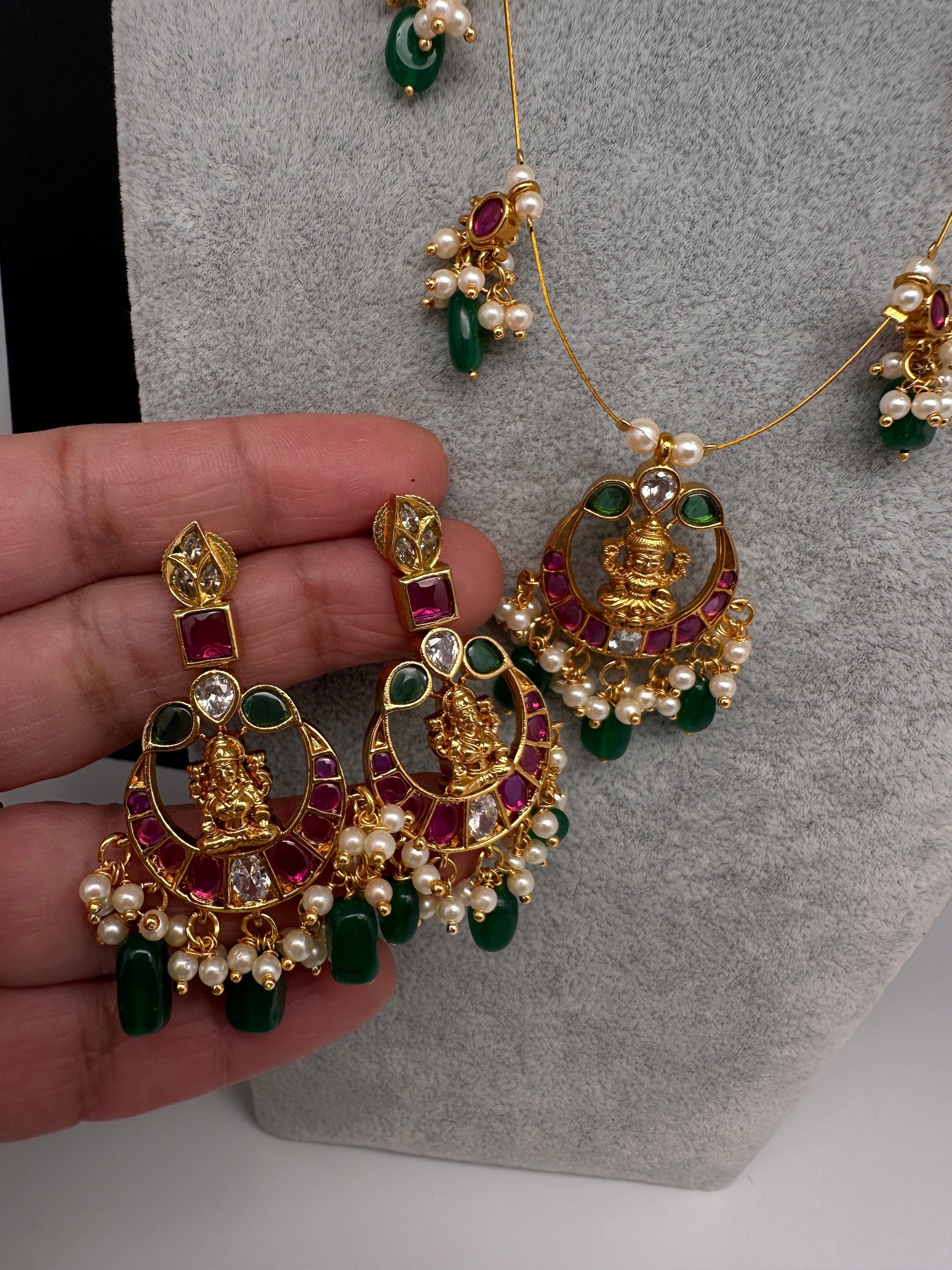 Goddess lakshmi Kempu Dainty Invisible Short Necklace - 