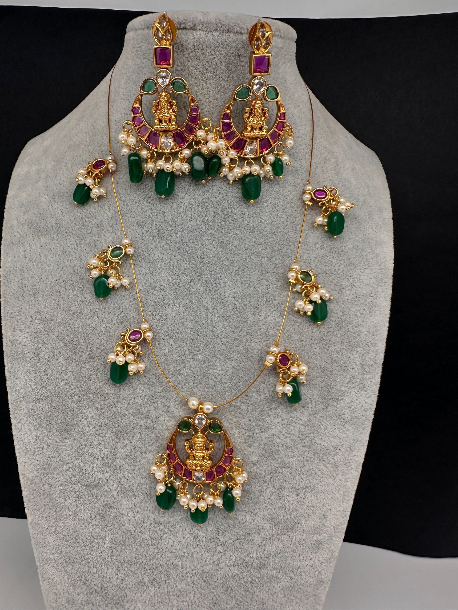 Goddess lakshmi Kempu Dainty Invisible Short Necklace - 