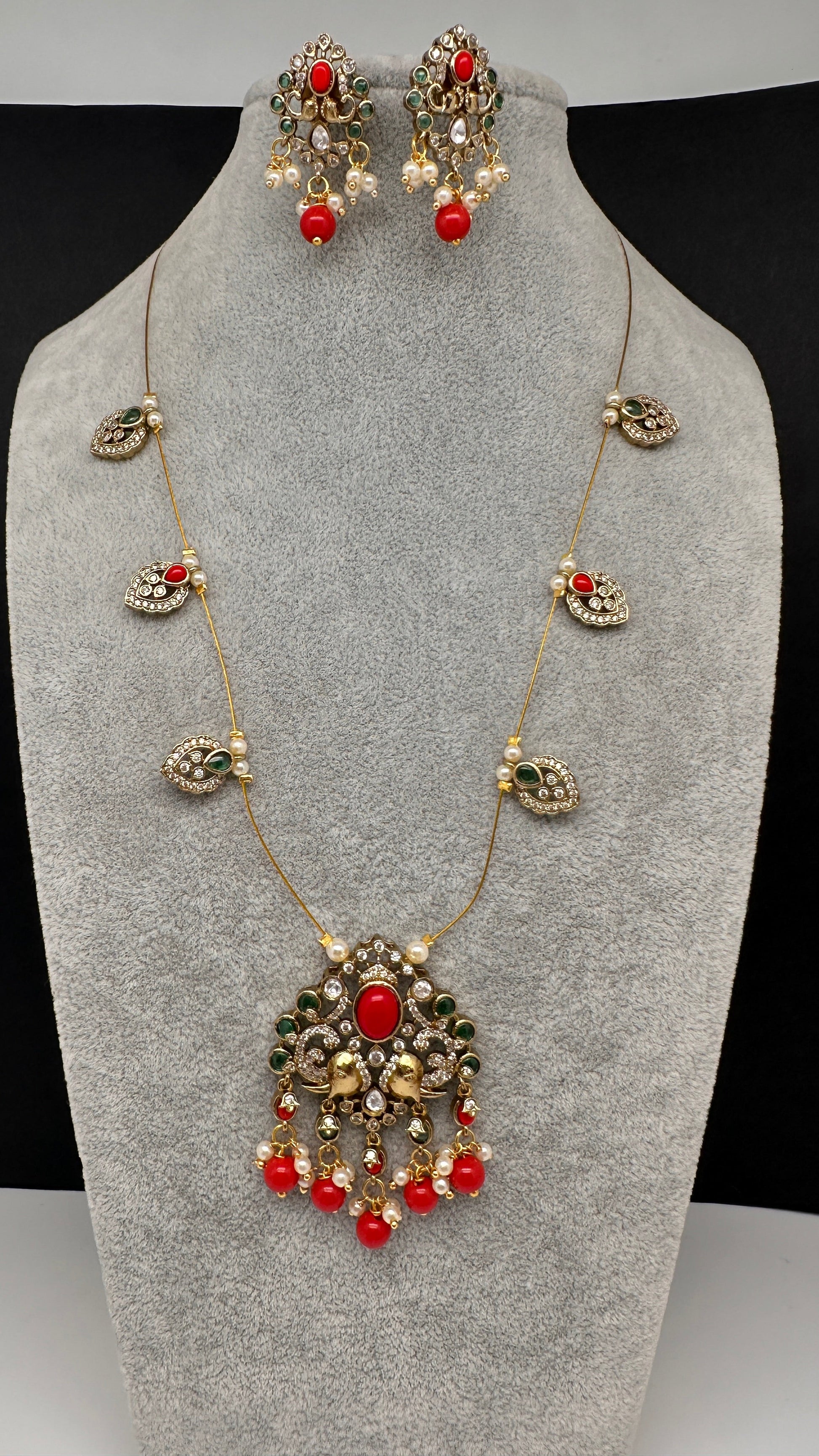 CZ Victorian Dainty Invisible Short Necklace - CoralGreen