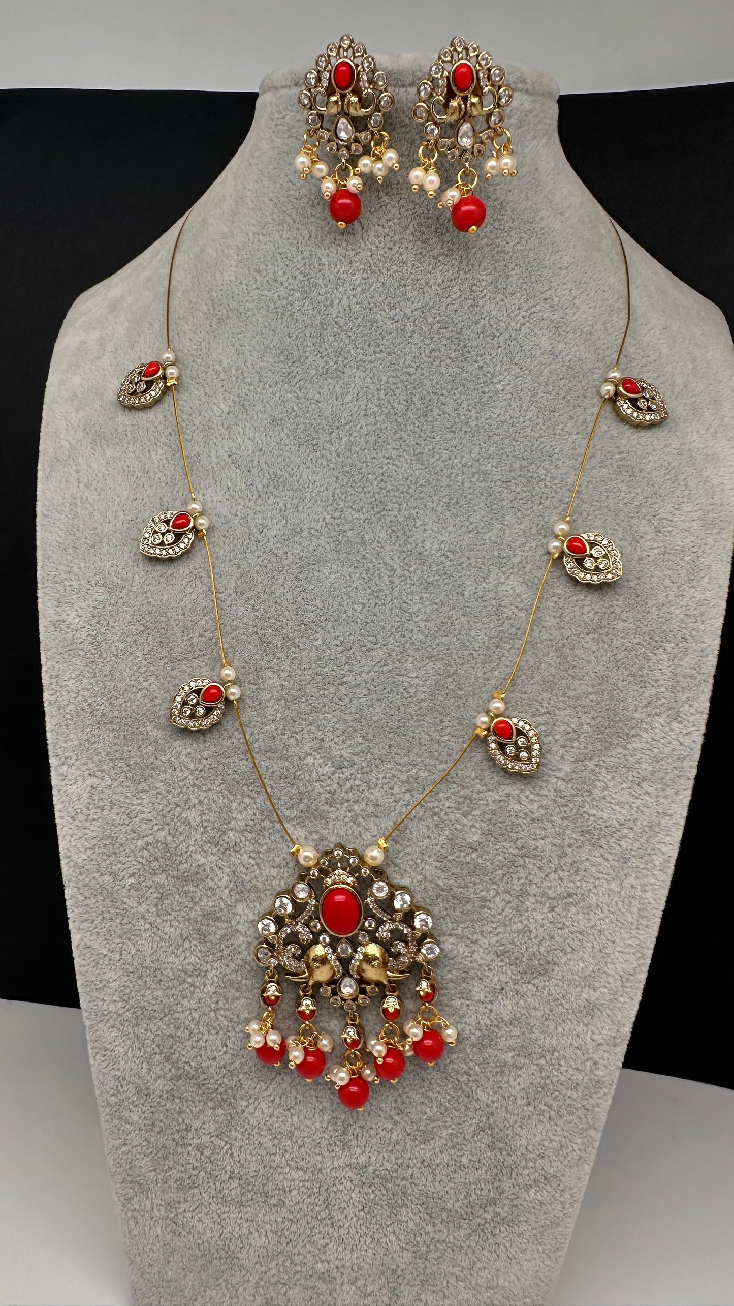 CZ Victorian Dainty Invisible Short Necklace - Coral