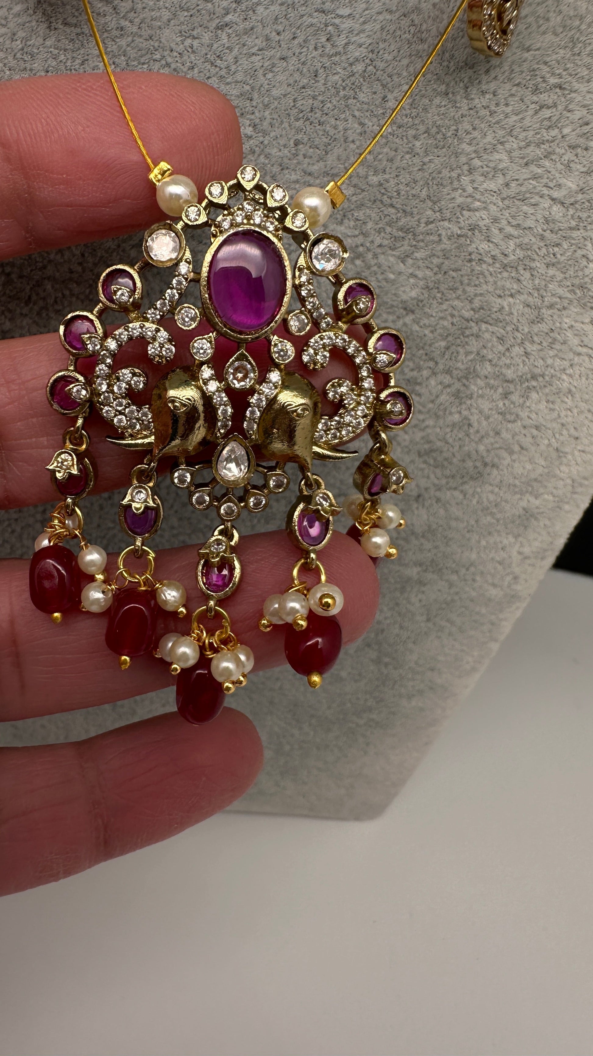 CZ Victorian Dainty Invisible Short Necklace - Red