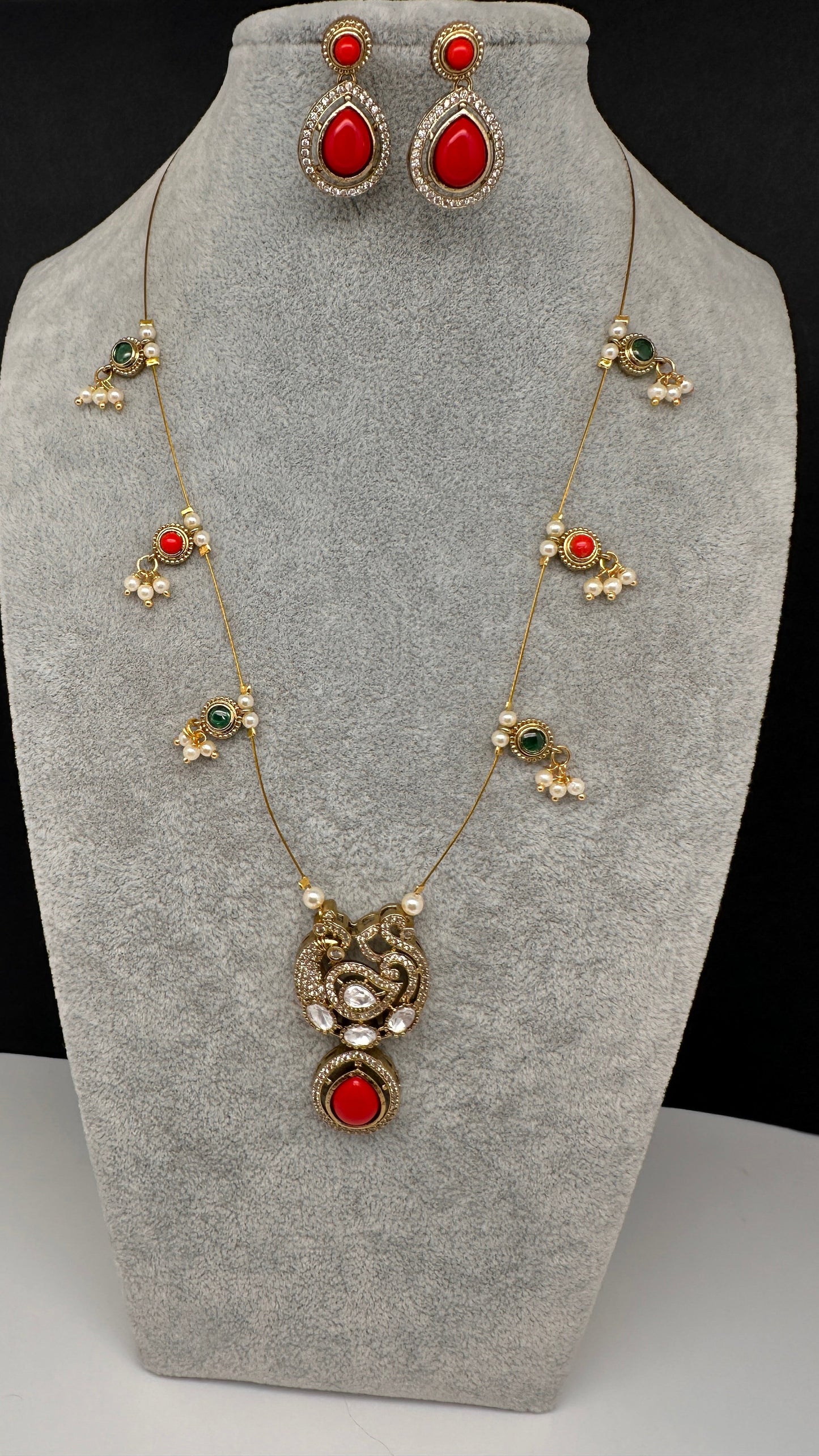 CZ Victorian Dainty Invisible Short Necklace - Coral