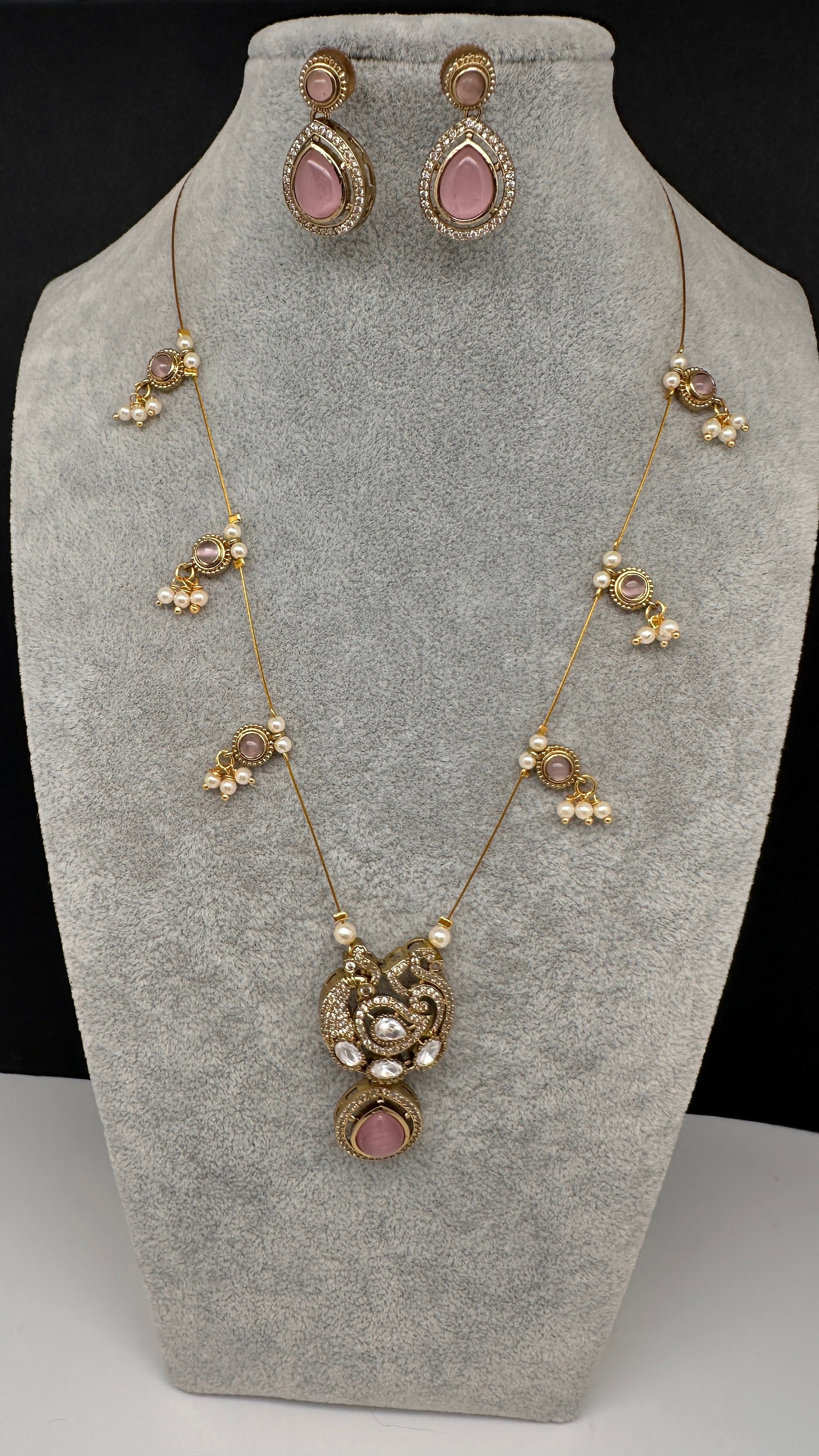CZ Victorian Dainty Invisible Short Necklace - Pink