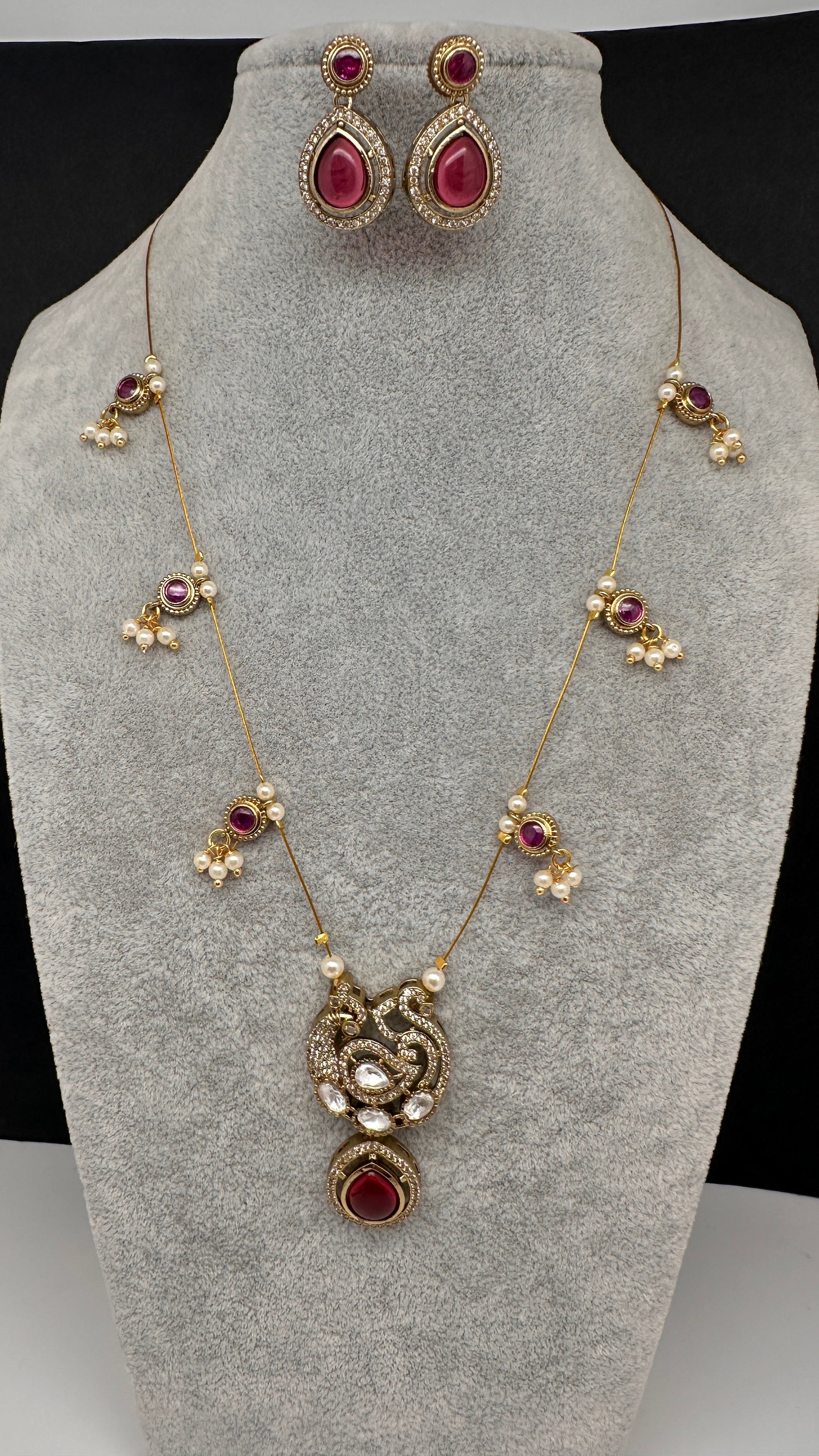 CZ Victorian Dainty Invisible Short Necklace - Red