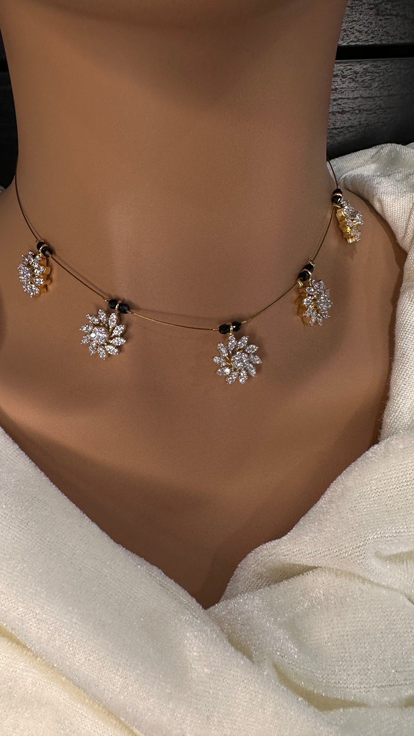 AD Dainty Invisible Short Necklace - 