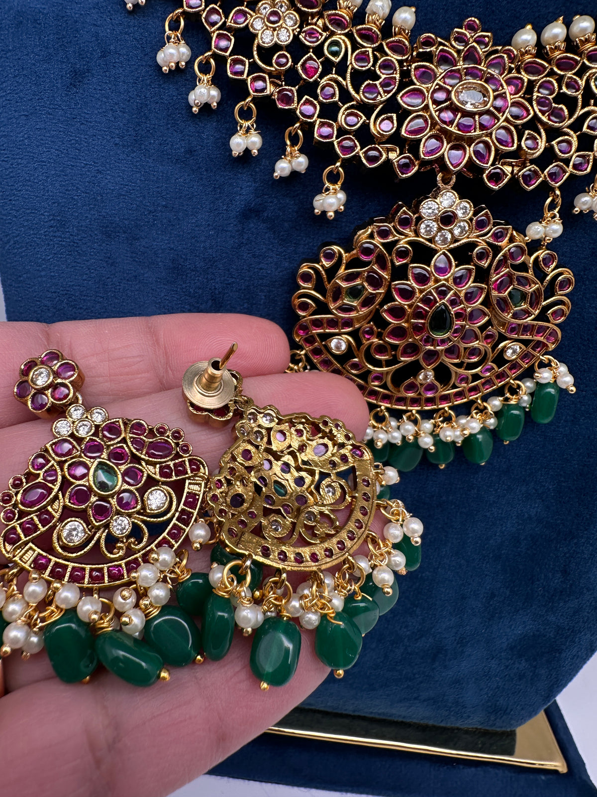 Kempu Floral Short Matte Necklace - 