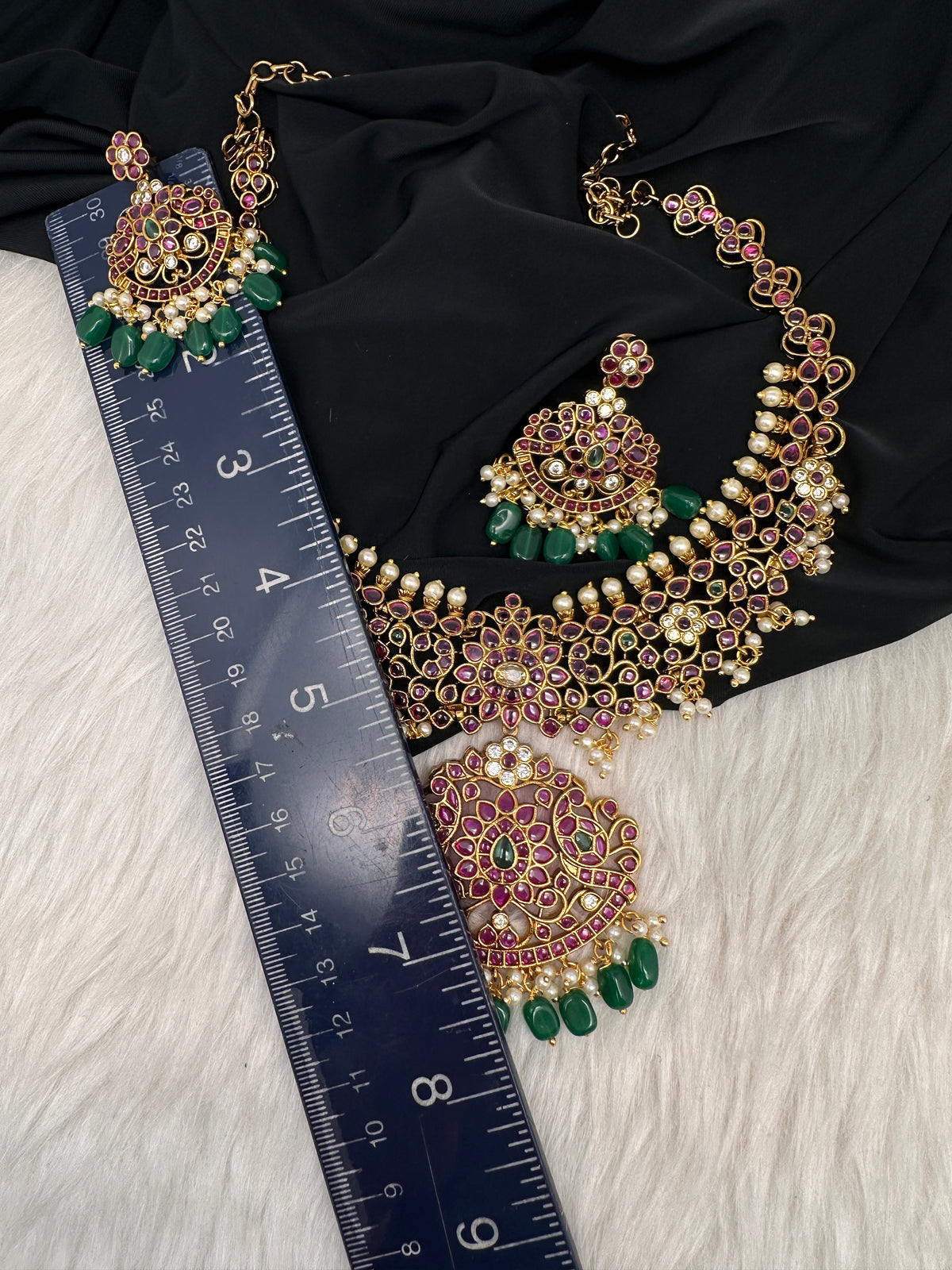 Kempu Floral Short Matte Necklace - 
