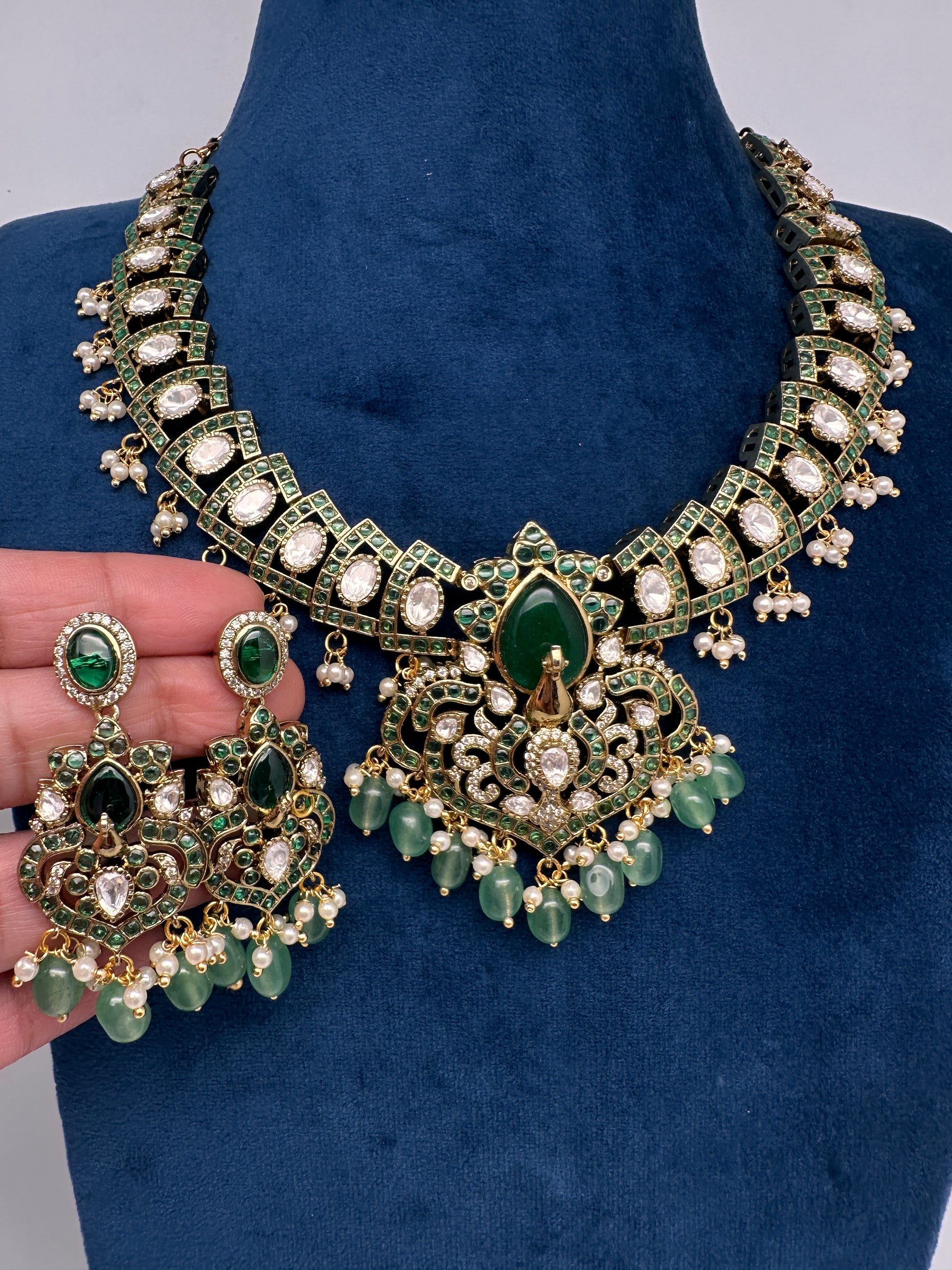 Moissanite Kempu Peacock Ethnic Short Matte Necklace - Green