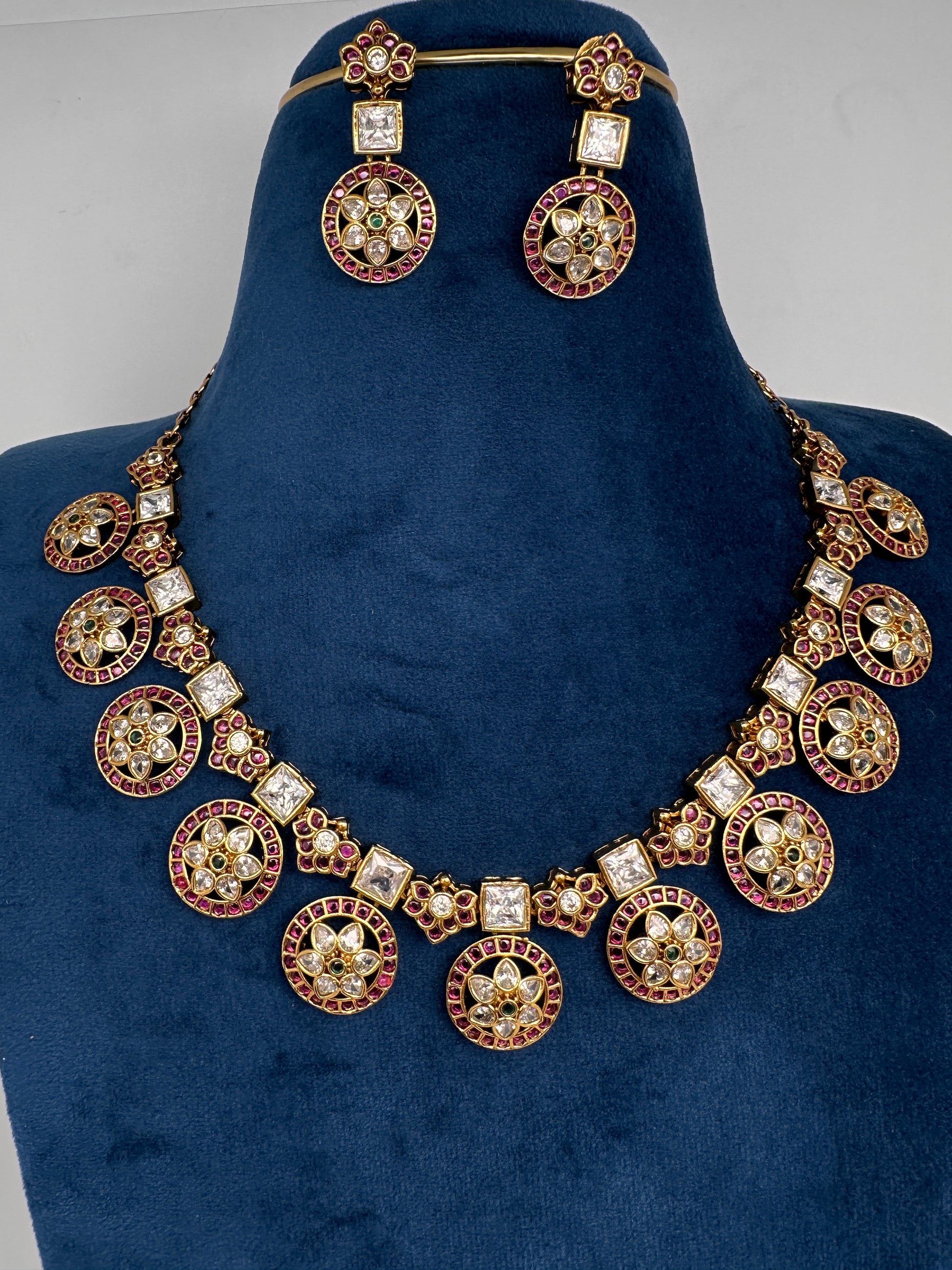 Kempu CZ Floral Bottu Mala Short Matte Necklace - 