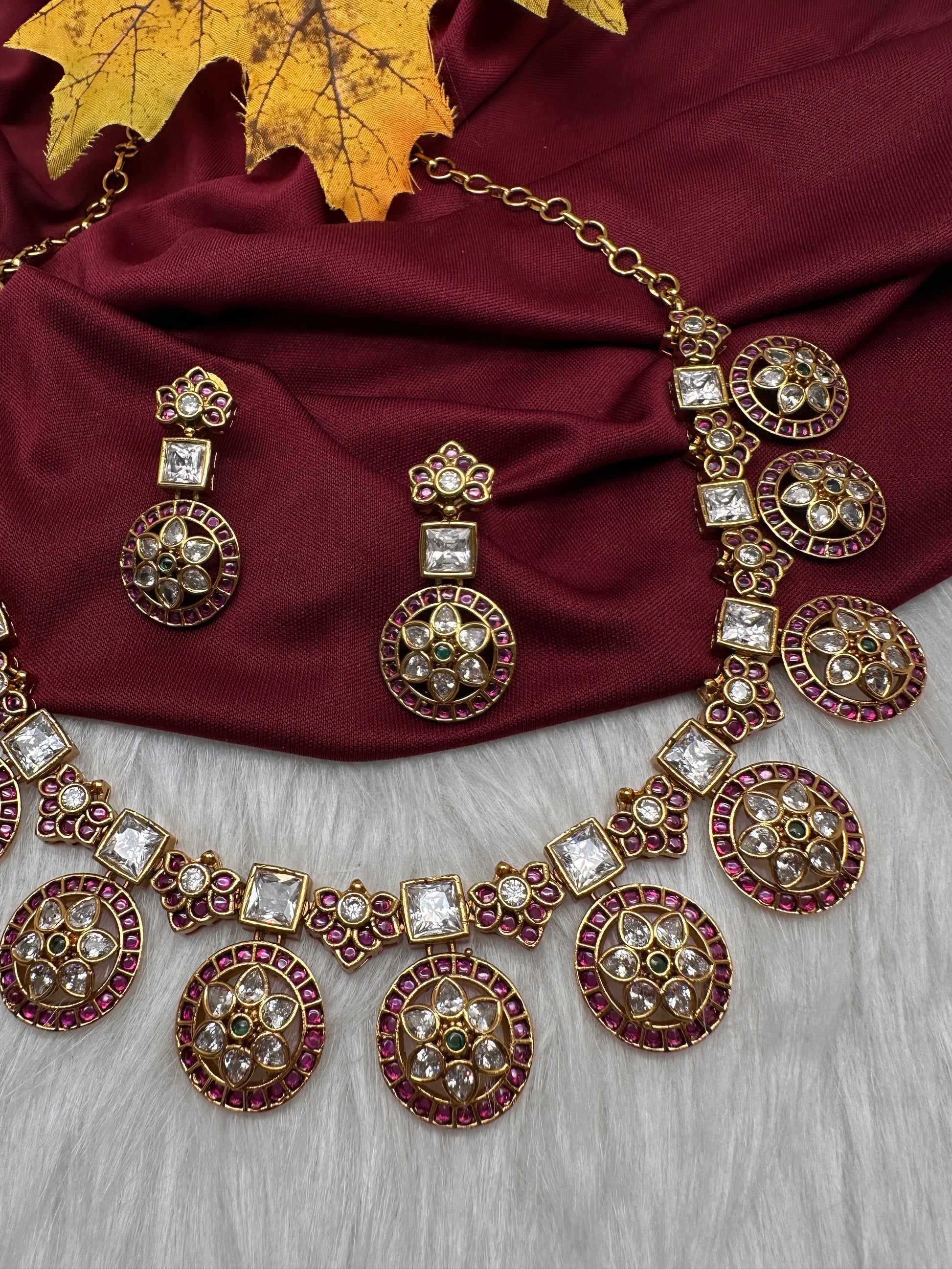 Kempu CZ Floral Bottu Mala Short Matte Necklace - 