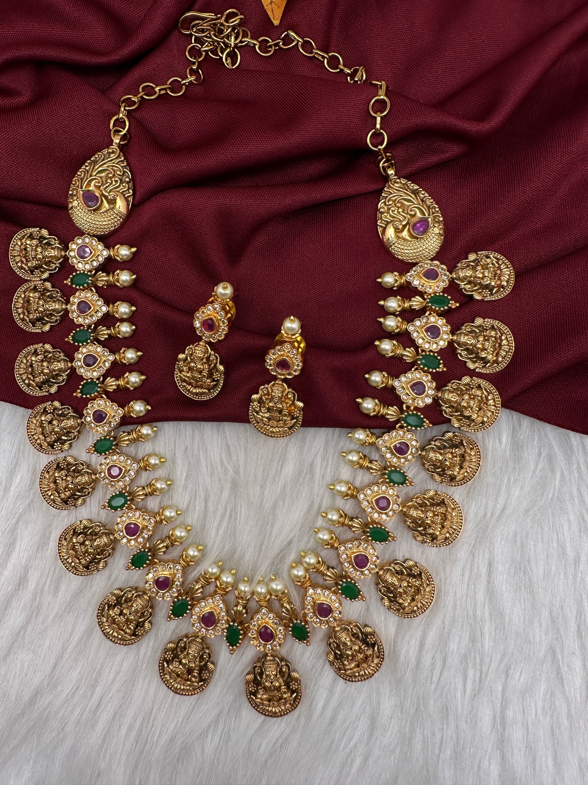 Multi Color Stones Goddess Lakshmi Short Necklace - 