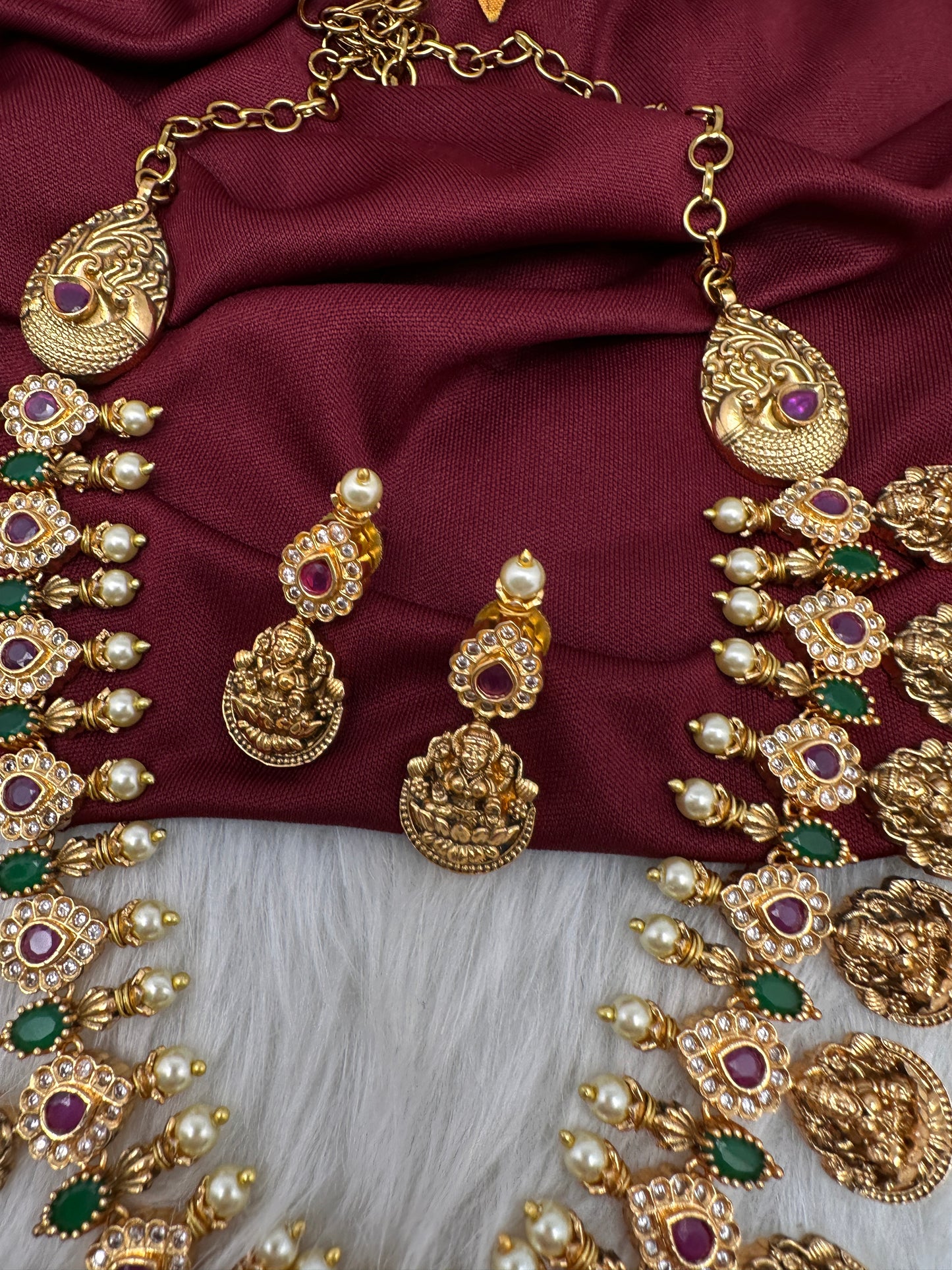 Multi Color Stones Goddess Lakshmi Short Necklace - 
