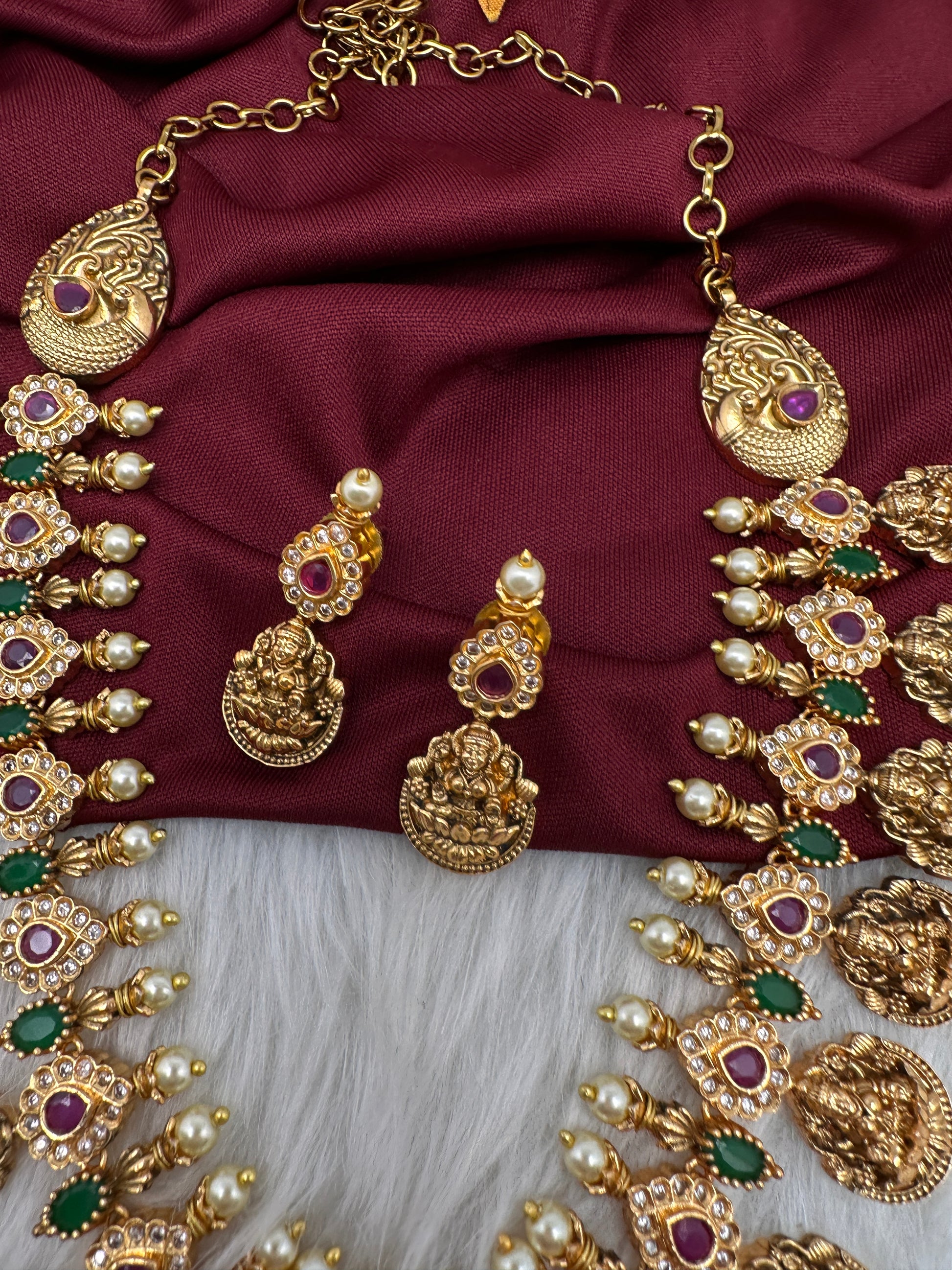 Multi Color Stones Goddess Lakshmi Short Necklace - 