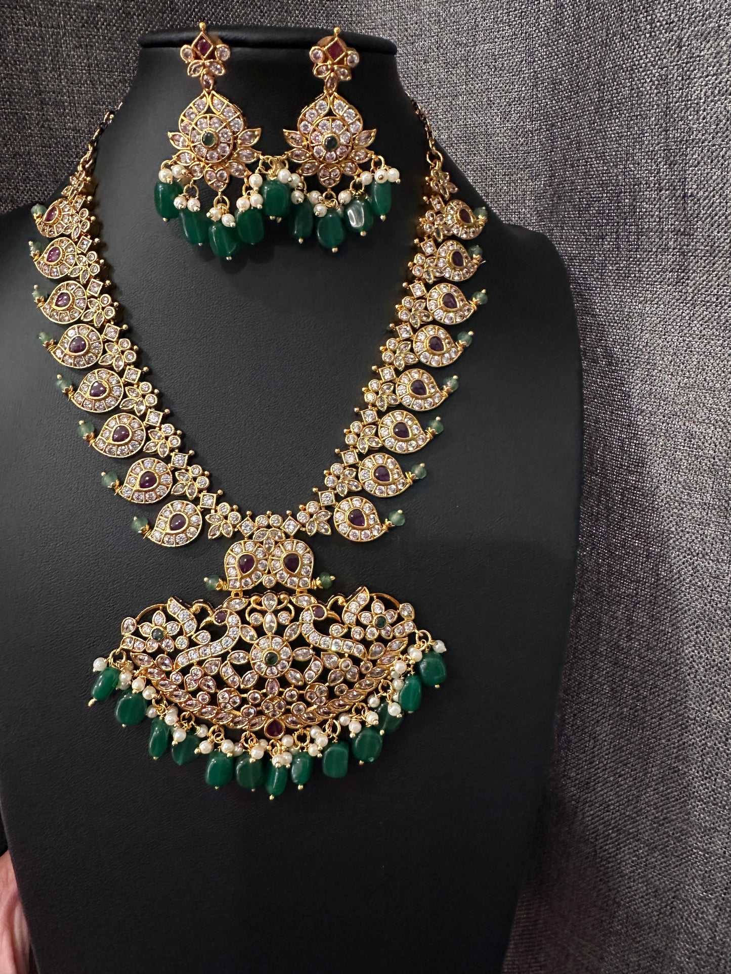 Matte Kemp Mango Mala Short Necklace - 