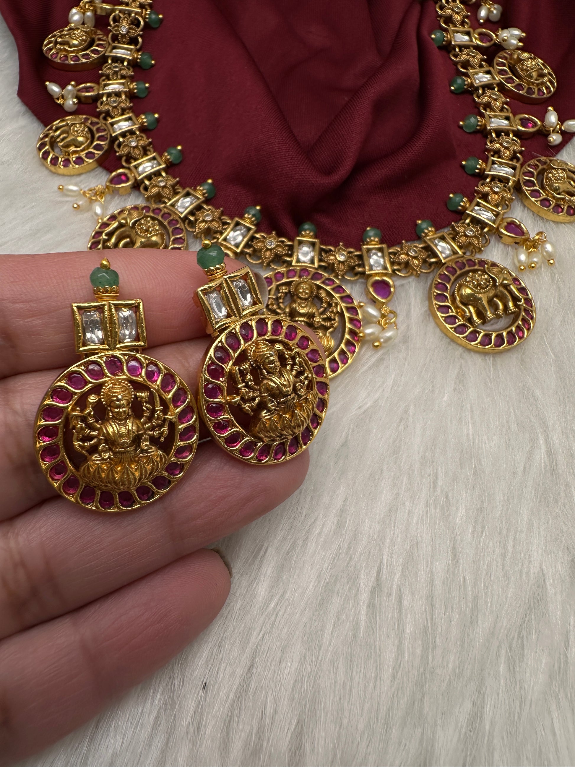 Matte Goddess Lakshmi Elephant Short Necklace - Red