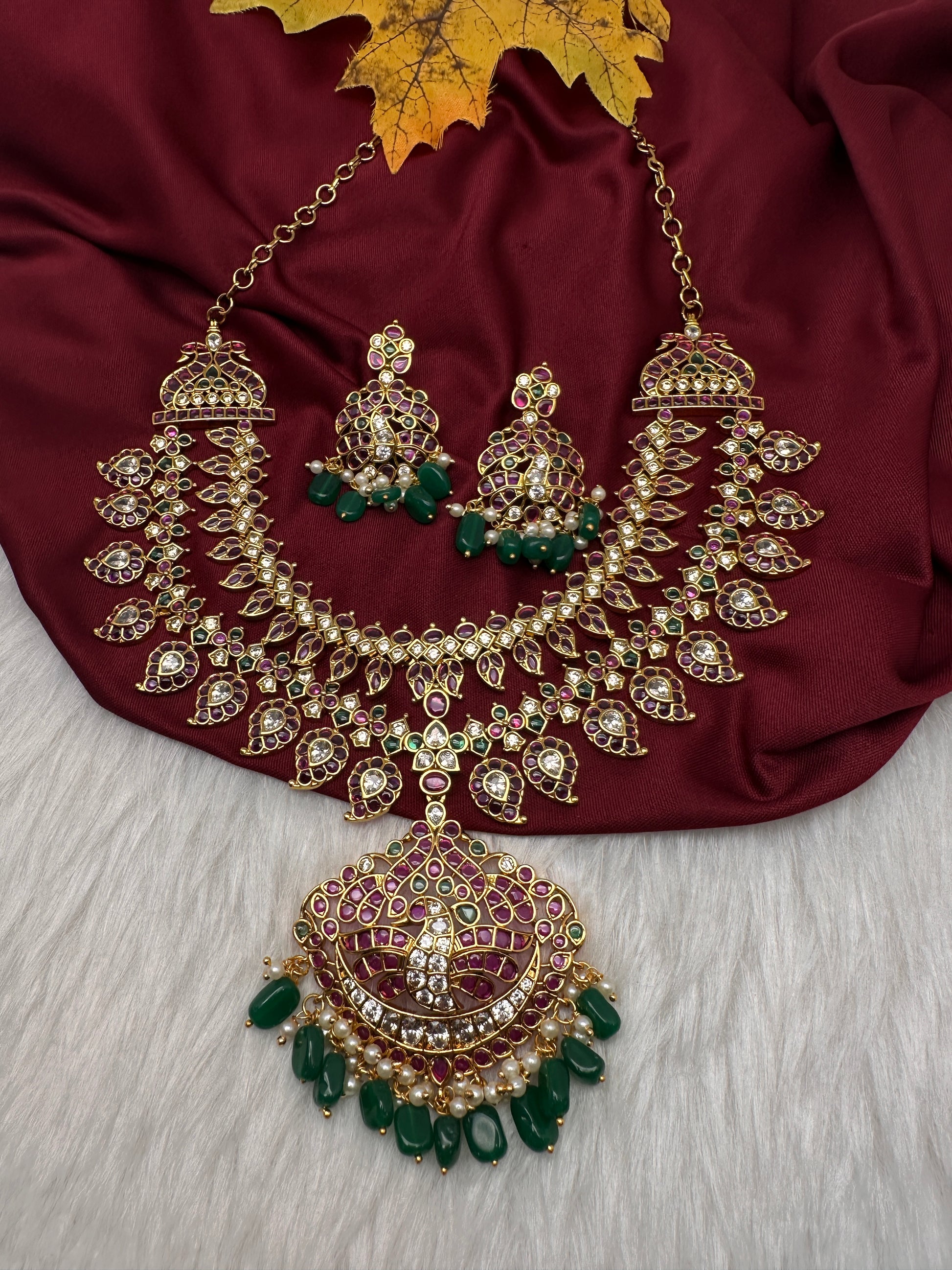 Matte Kempu Mango Double Layer Short Necklace - 
