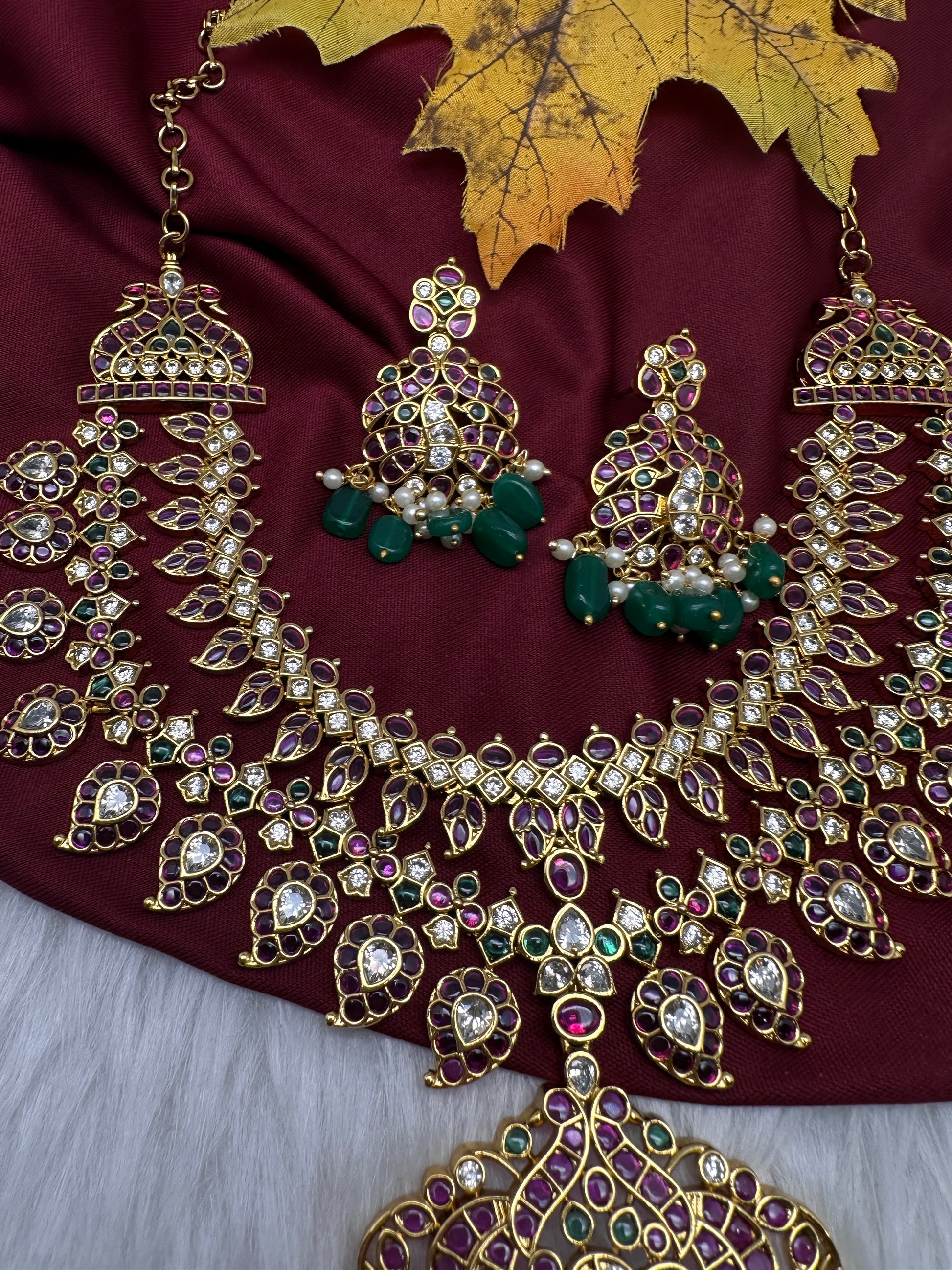 Matte Kempu Mango Double Layer Short Necklace - 