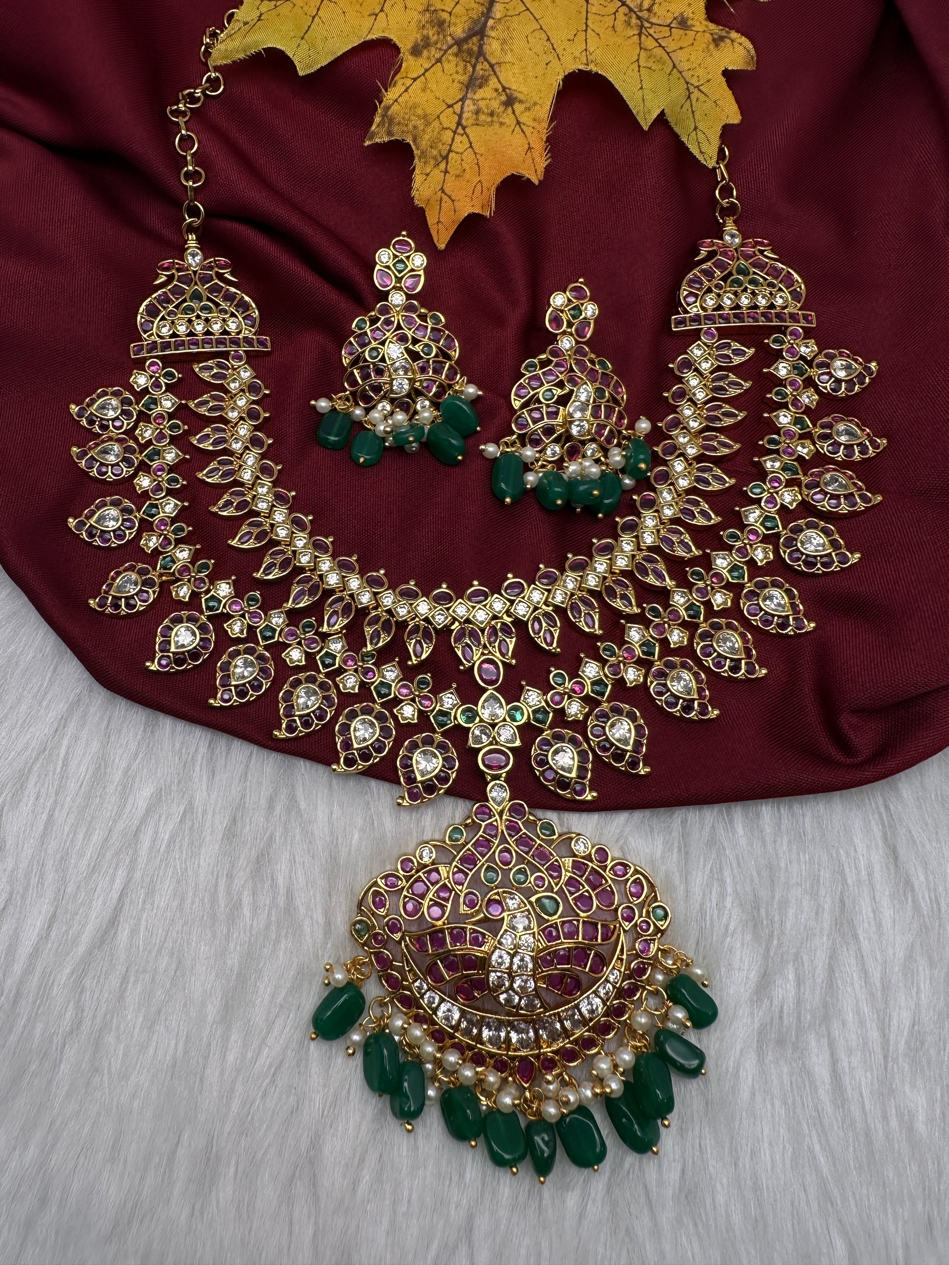Matte Kempu Mango Double Layer Short Necklace - 