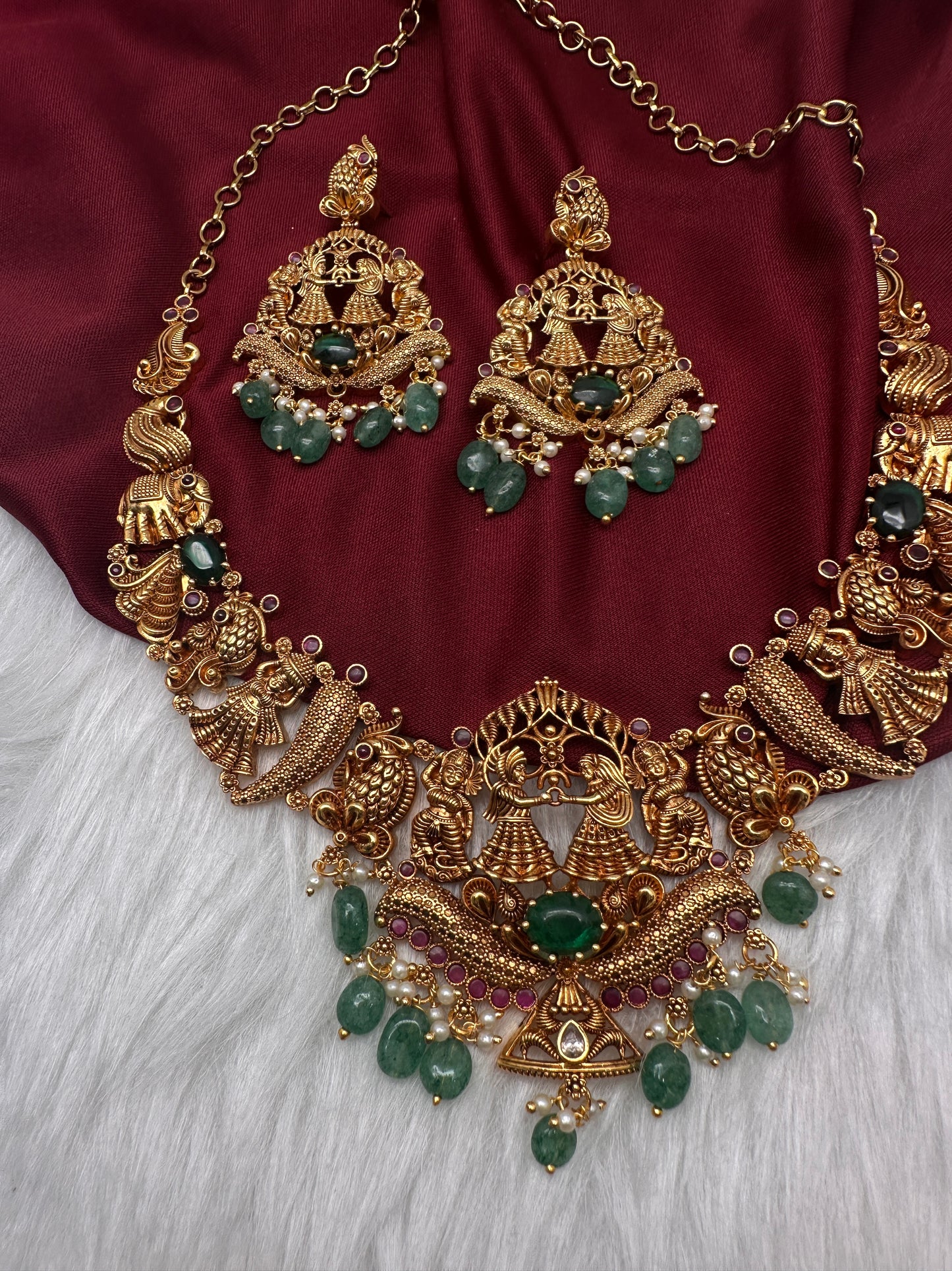 Matte Bharat Pattern Short Necklace - 
