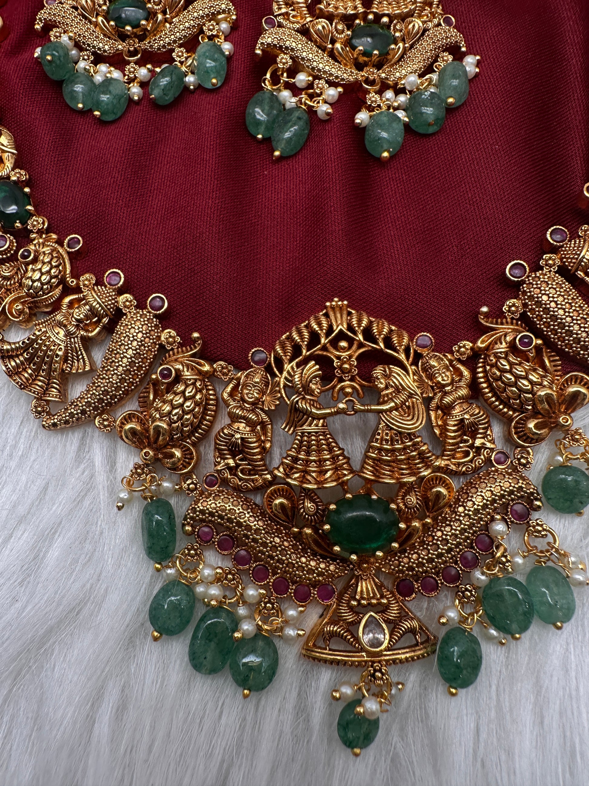 Matte Bharat Pattern Short Necklace - 