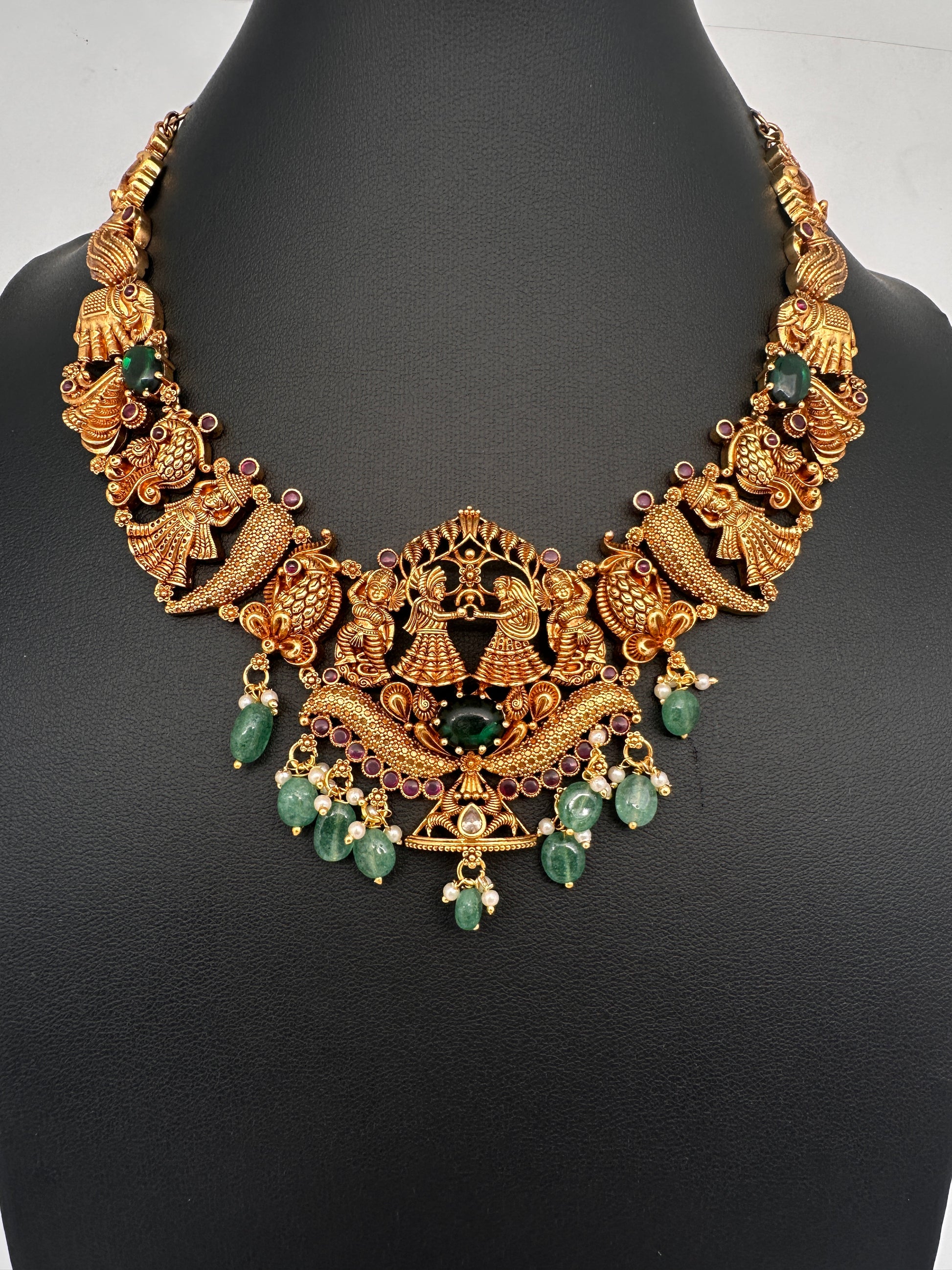 Matte Bharat Pattern Short Necklace - 