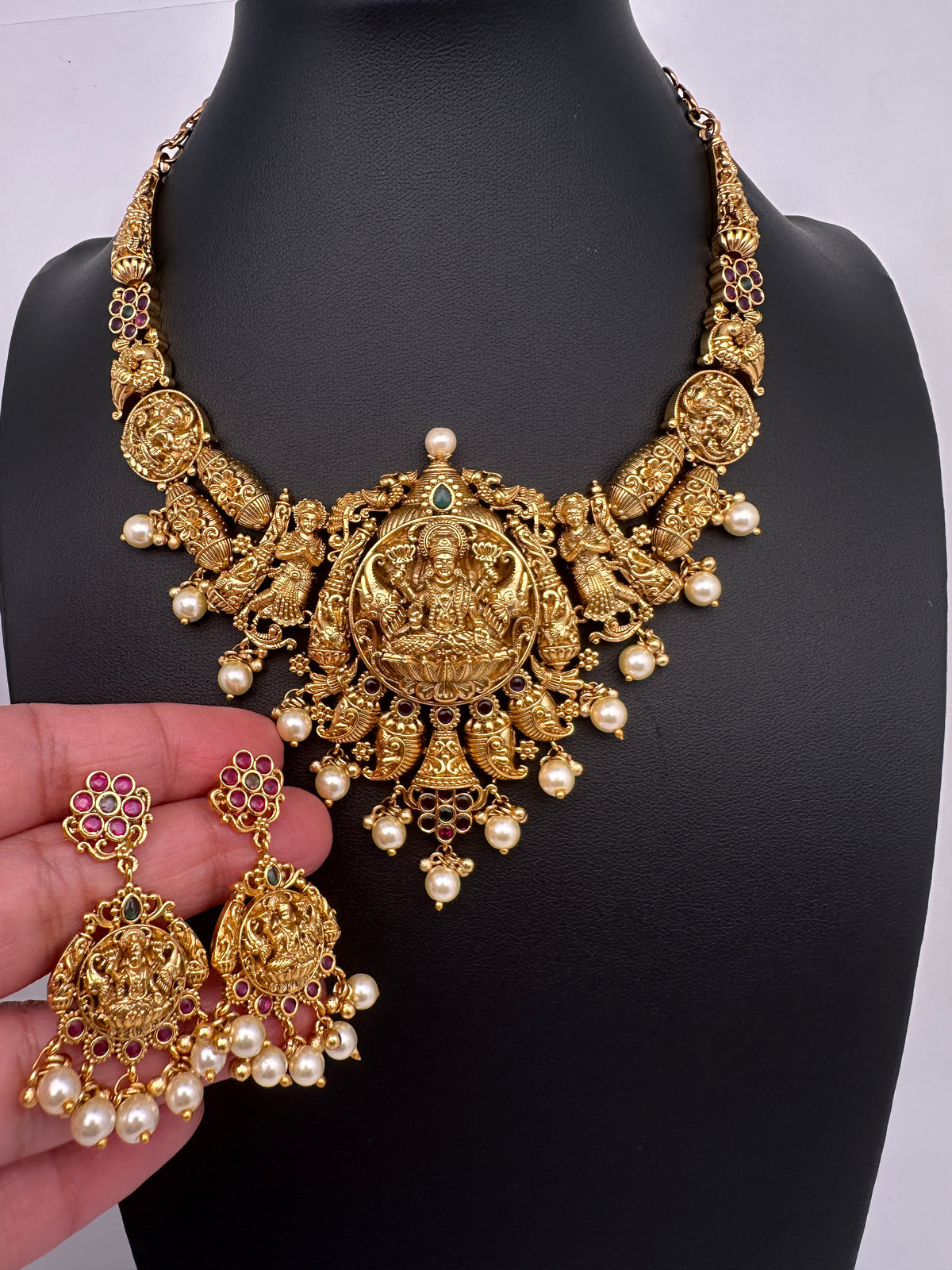 Goddess Lakshmi Matte Short Necklace Set - TJS000914