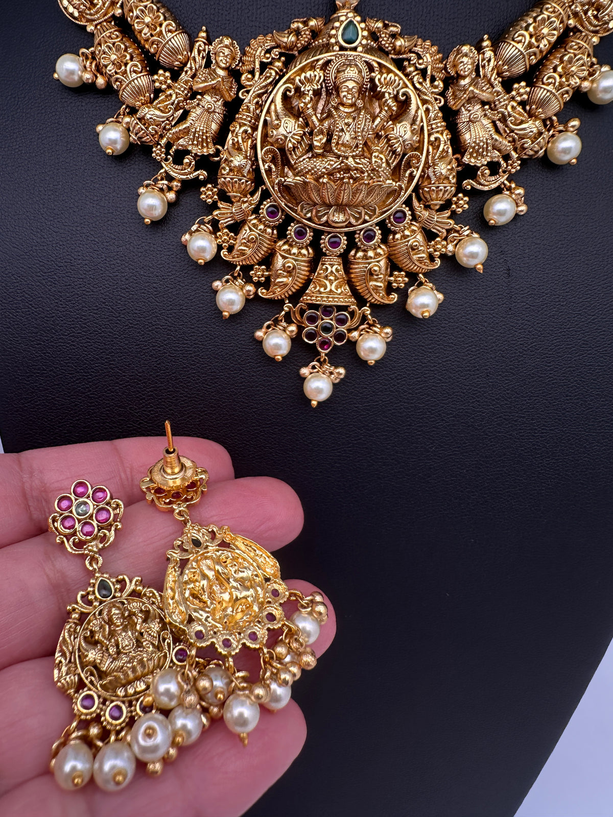 Goddess Lakshmi Matte Short Necklace Set - TJS000914