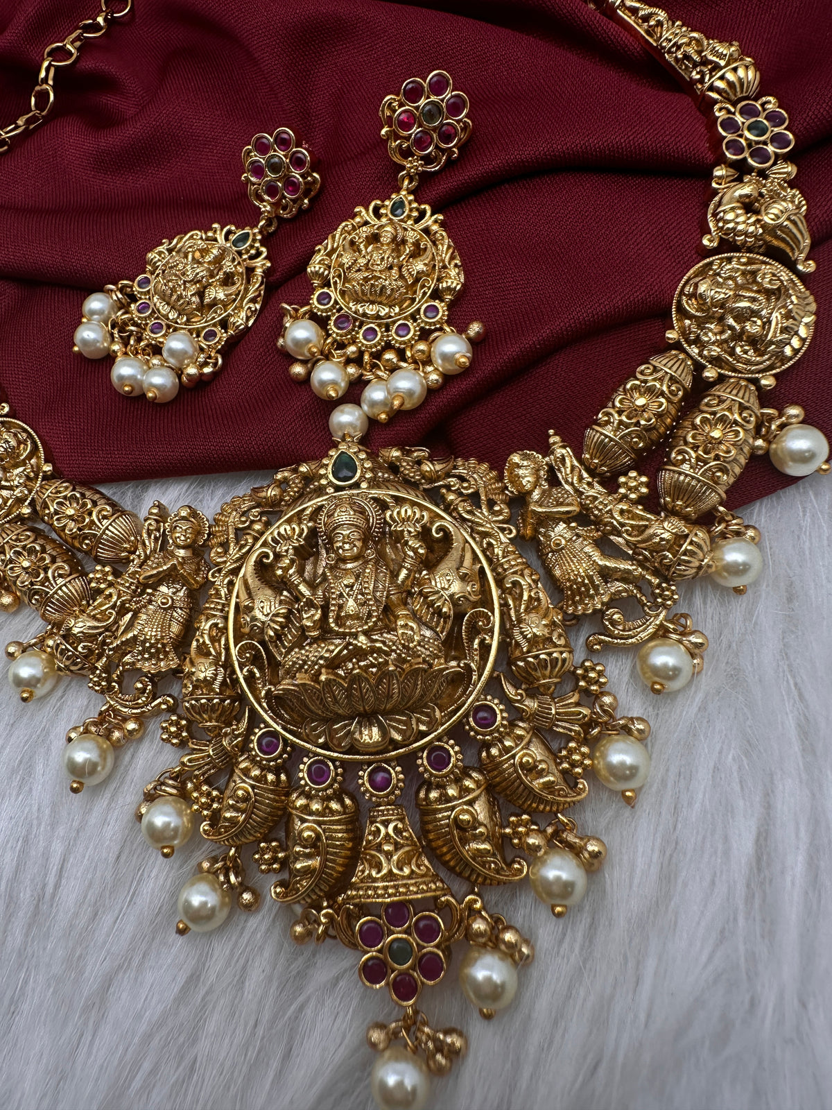 Goddess Lakshmi Matte Short Necklace Set - TJS000914