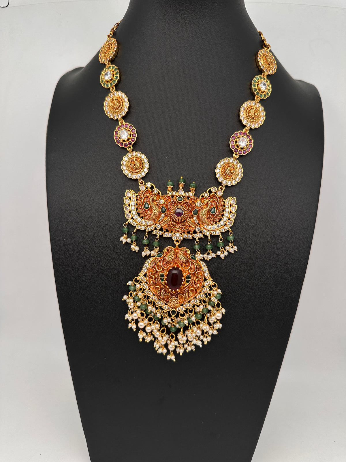 Peacock Multi Stones Short Necklace - product photo 4