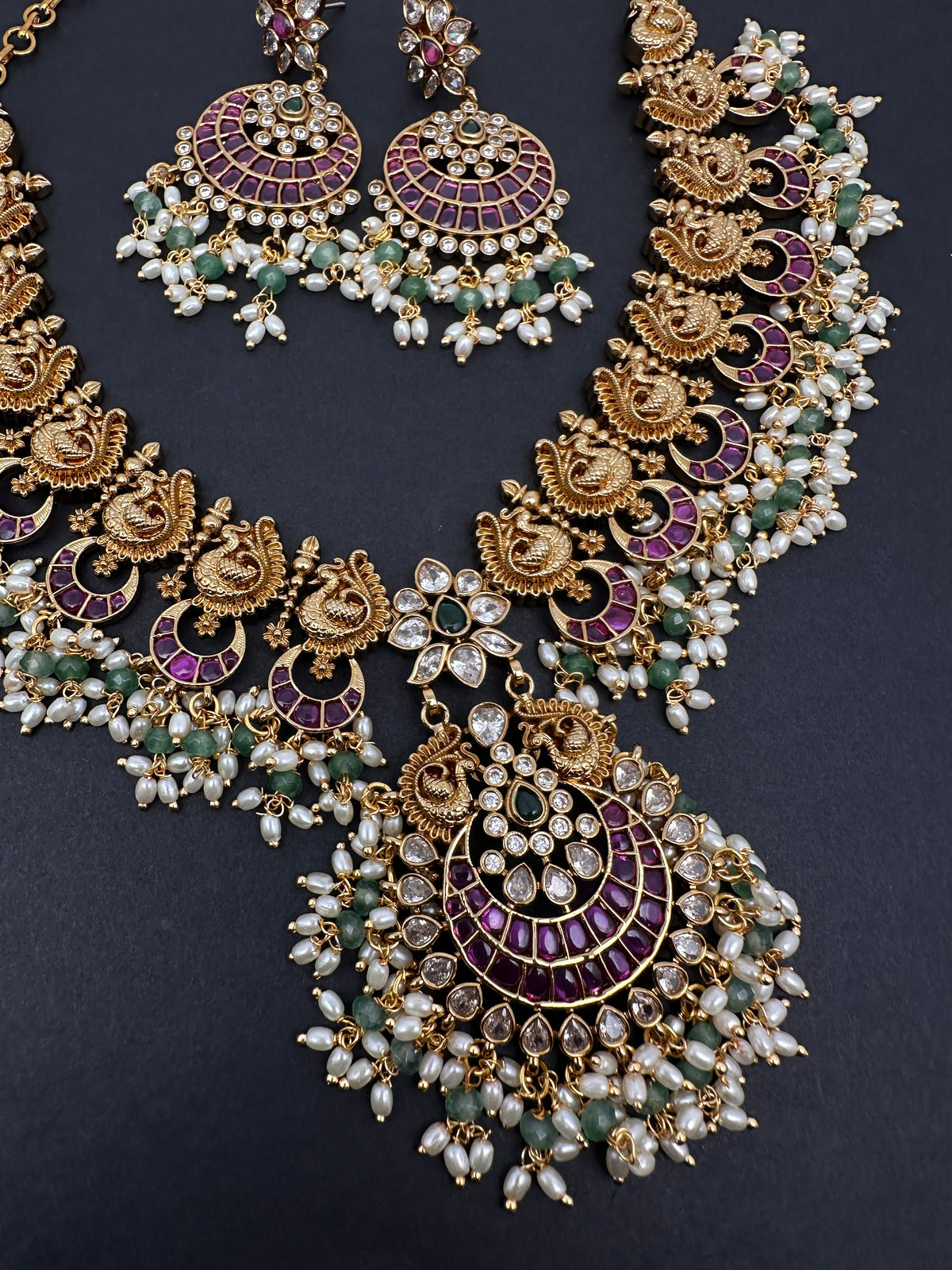 Rice Pearls Kempu Guttapusalu Short Necklace - 