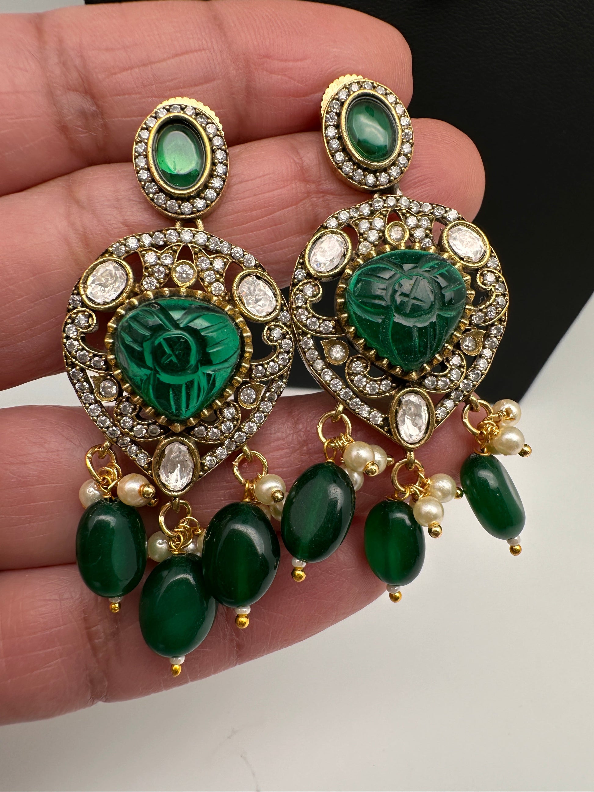 Polki Victorian Mehndi Finish Color Stone Necklace - Green