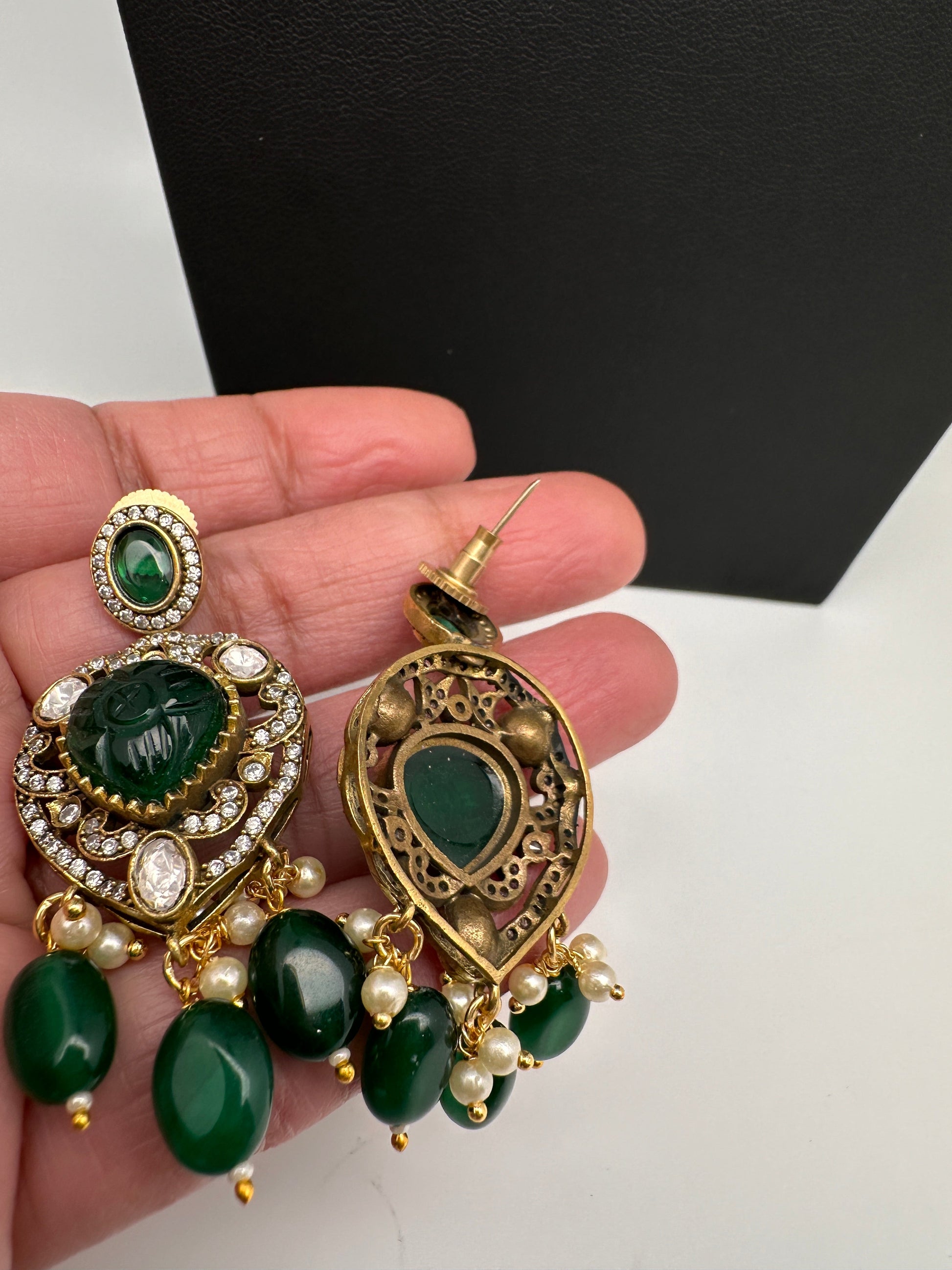 Polki Victorian Mehndi Finish Color Stone Necklace - Green