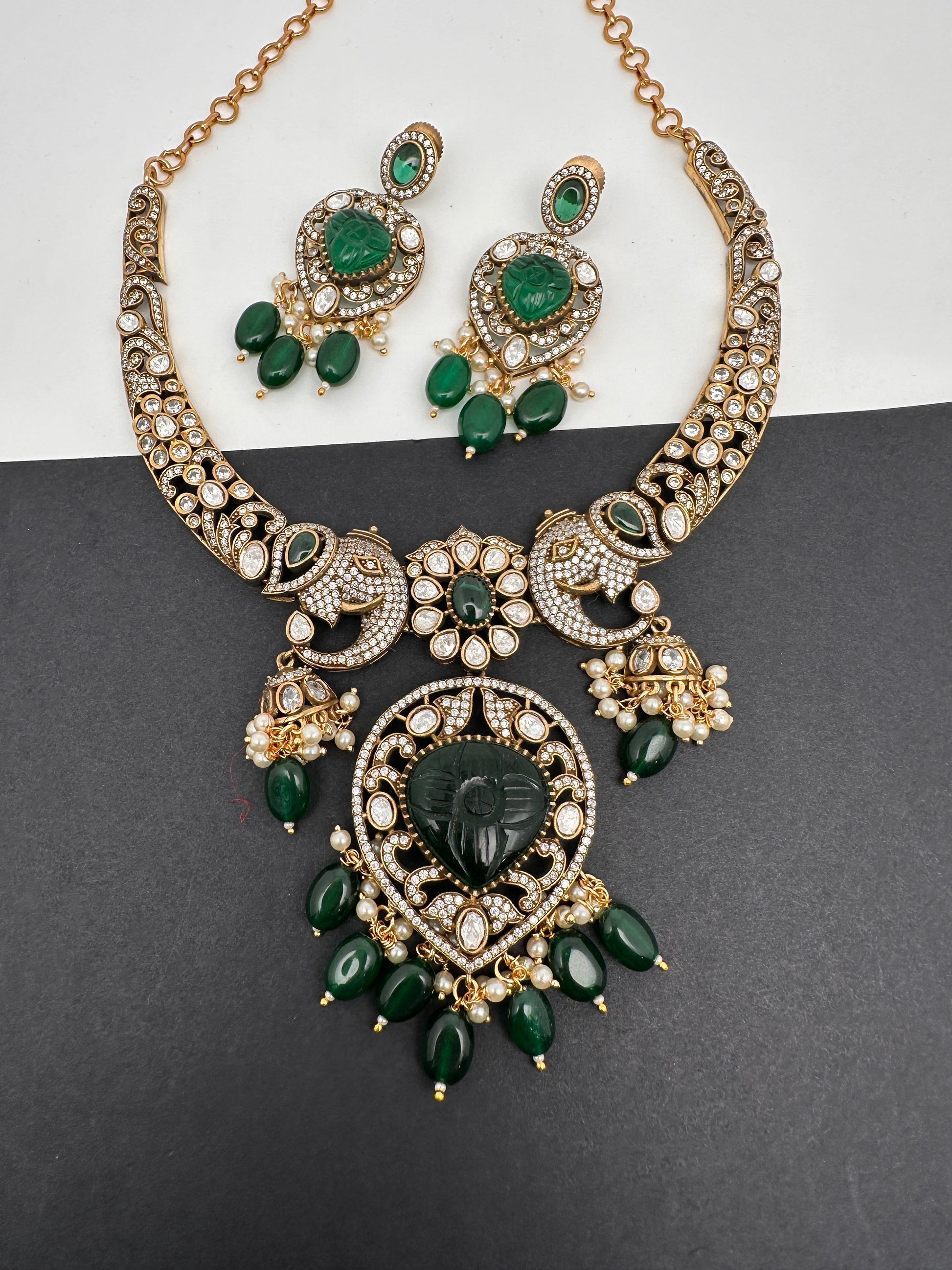 Polki Victorian Mehndi Finish Color Stone Necklace - Green