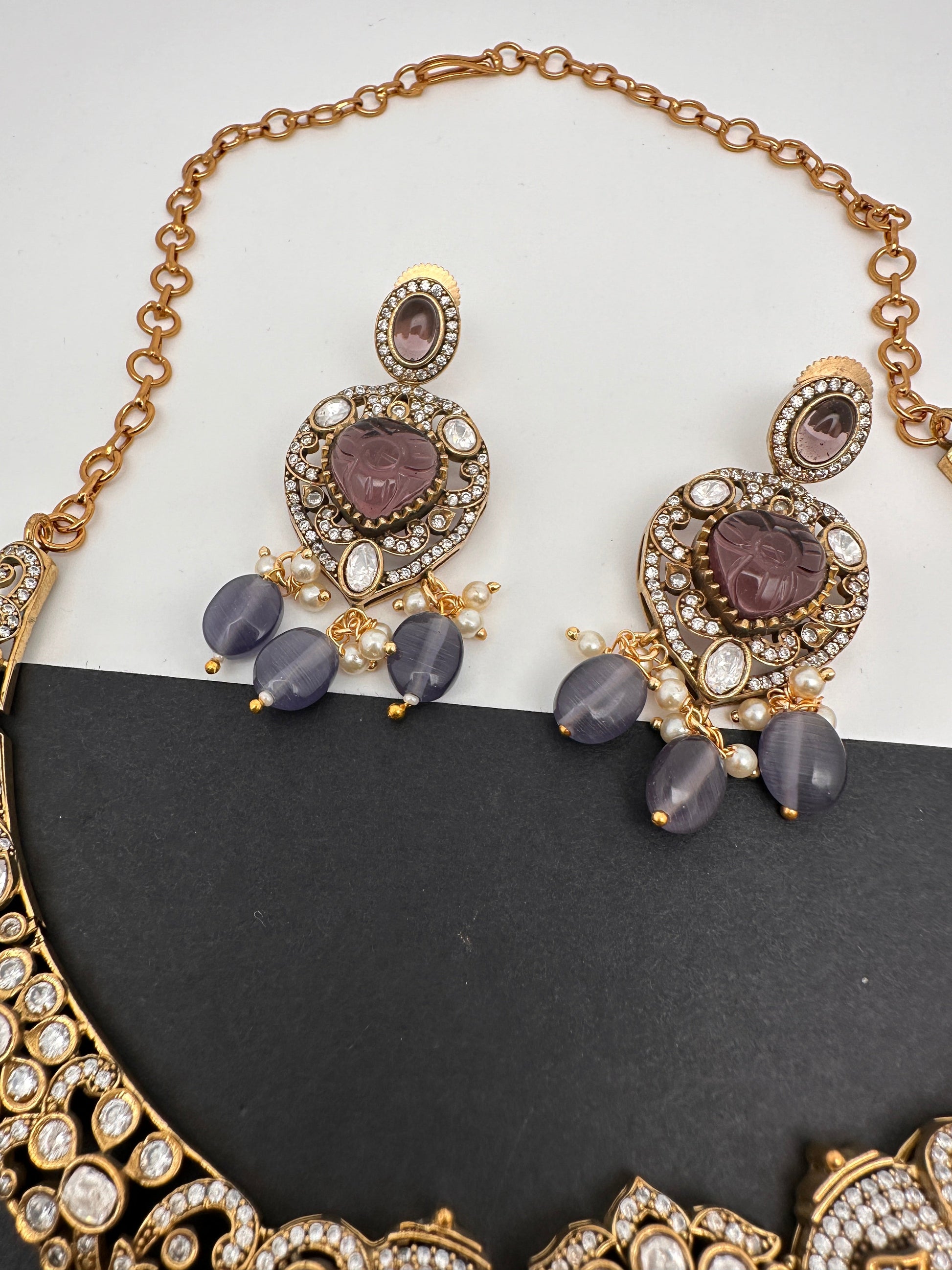 Polki Victorian Mehndi Finish Color Stone Necklace - Purple
