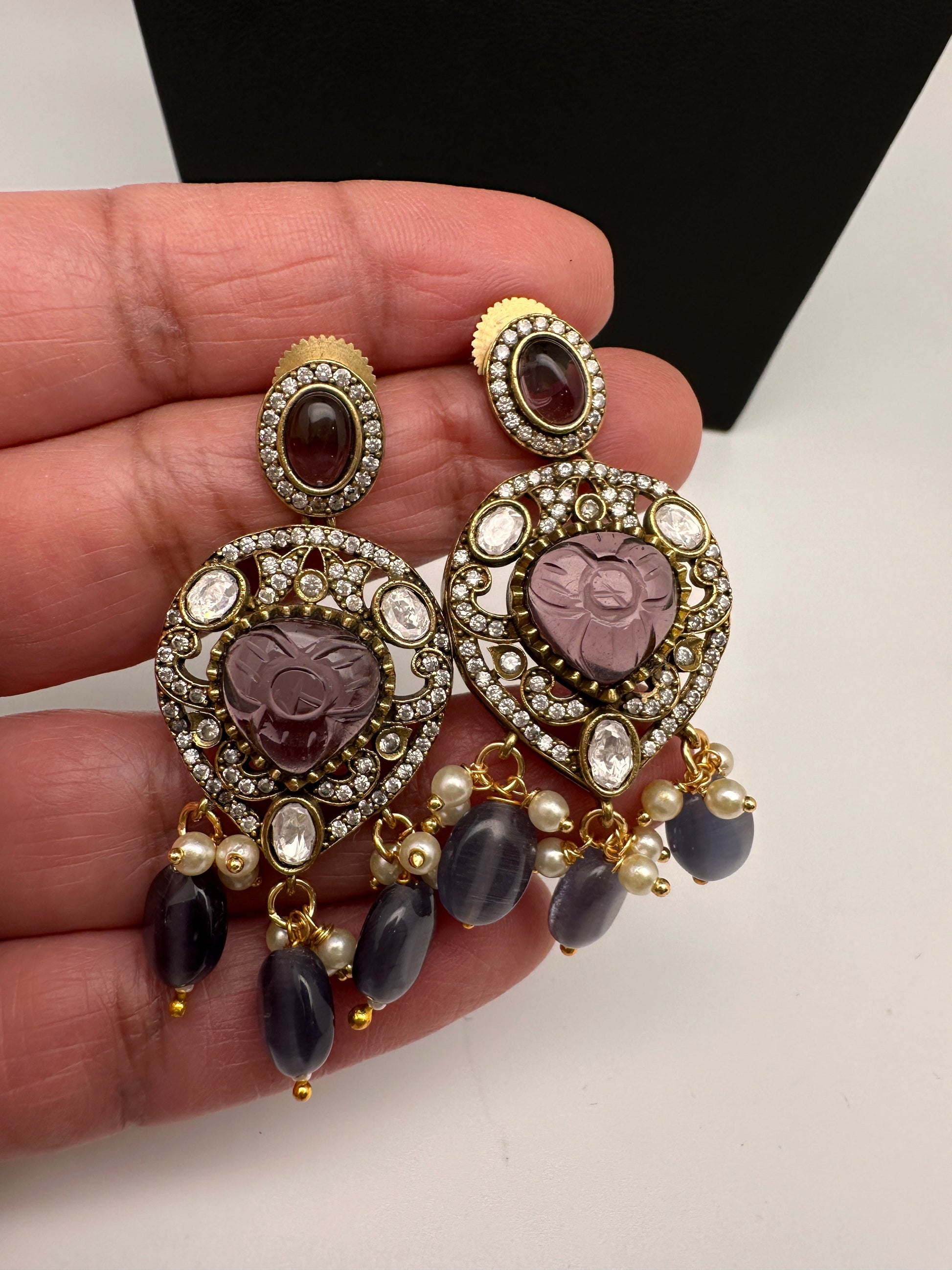 Polki Victorian Mehndi Finish Color Stone Necklace - Purple