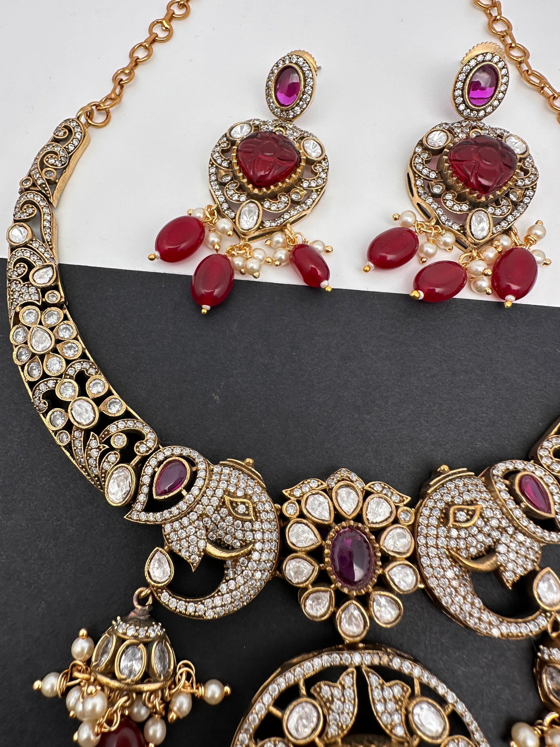 Polki Victorian Mehndi Finish Color Stone Necklace - Red
